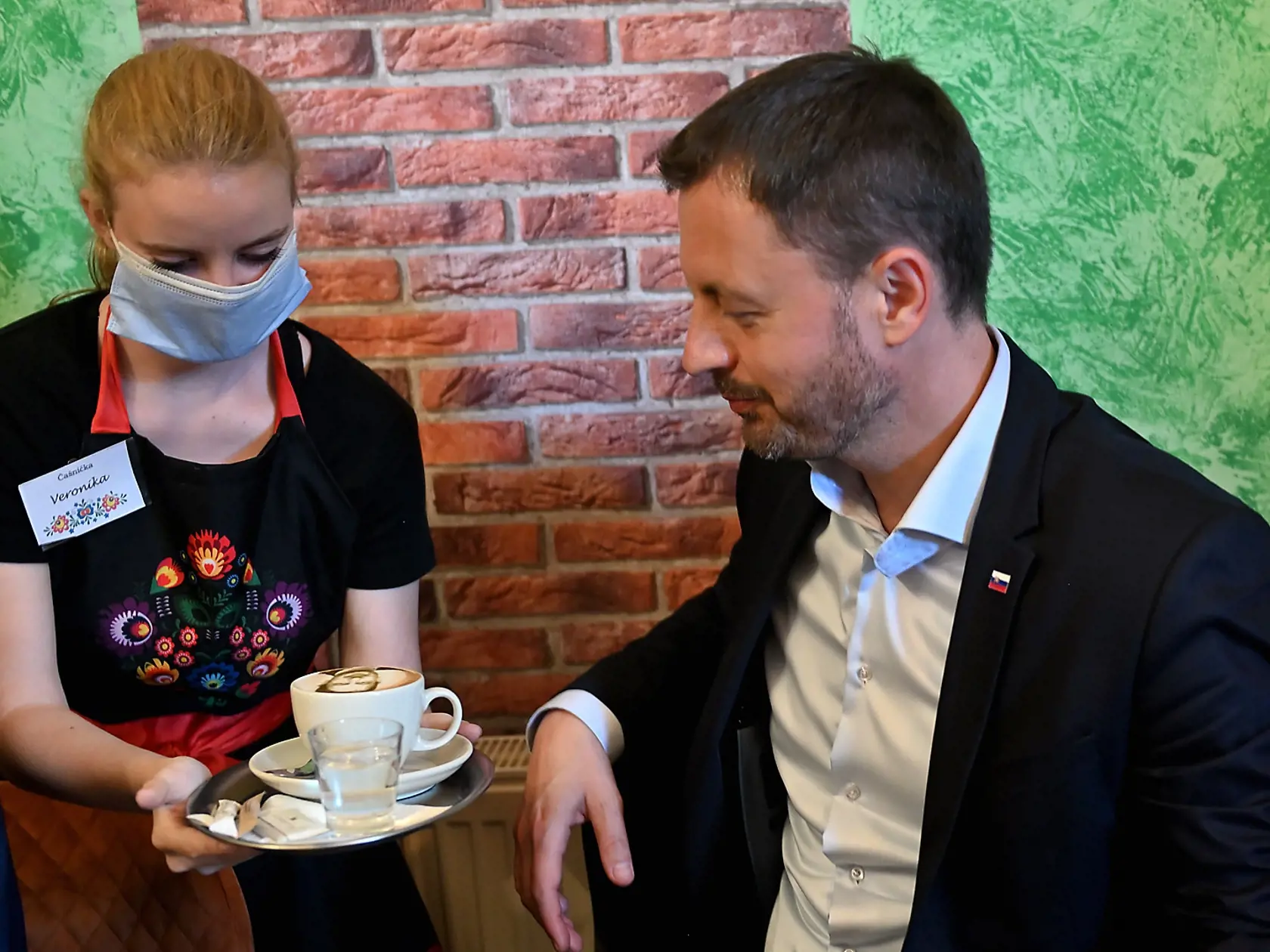 Aj premiér Eduard Heger navštívil tento podnik.