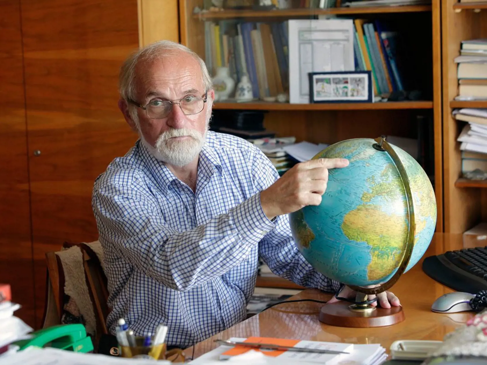 Do konca tohto storočia by sa na Slovensku malo otepliť o ďalšie štyri stupne Celzia, predpovedá slovenský klimatológ Milan Lapin.