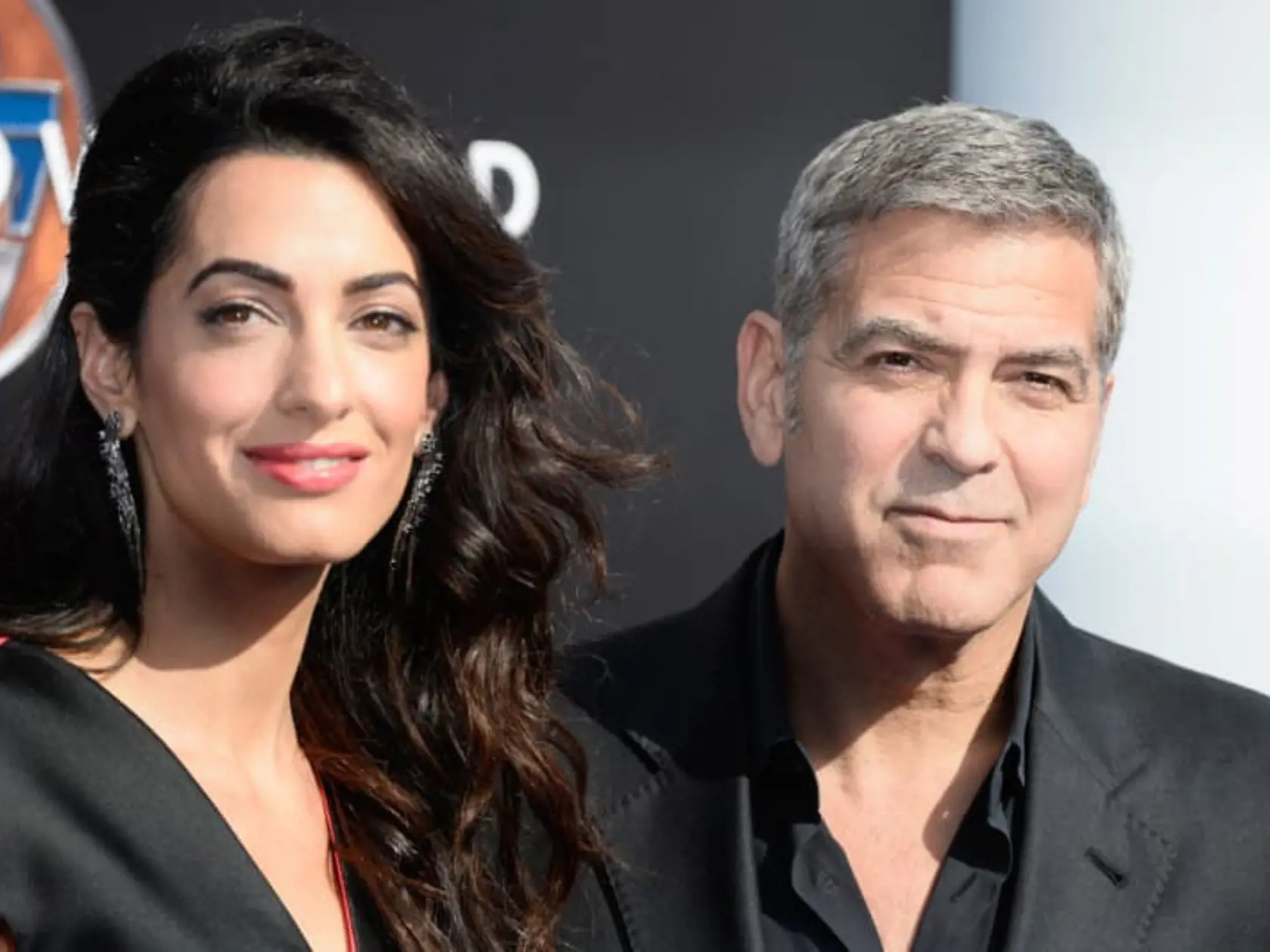 George Clooney sa nechal zbaliť právničkou Amal.