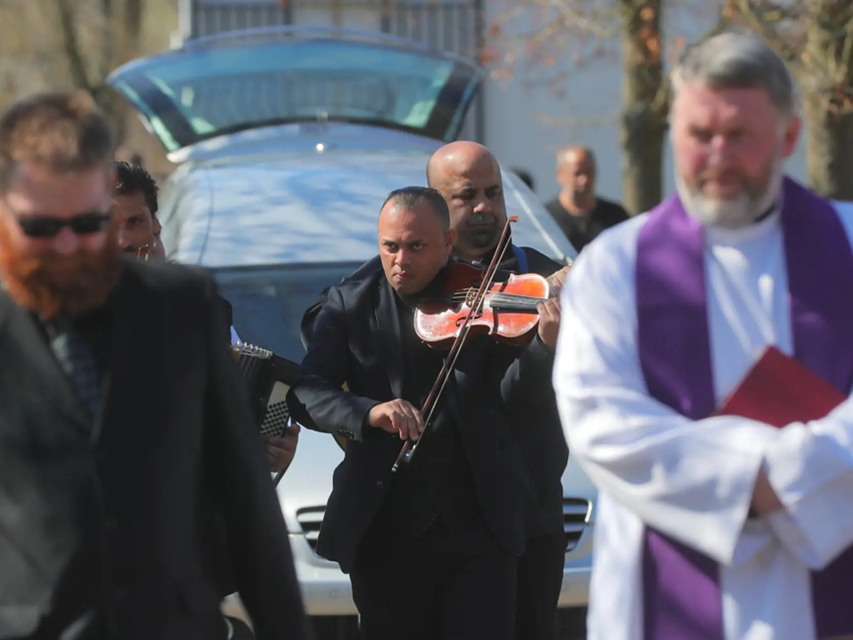 Posledné zábery z pohrebu Věry Bílej (†64).