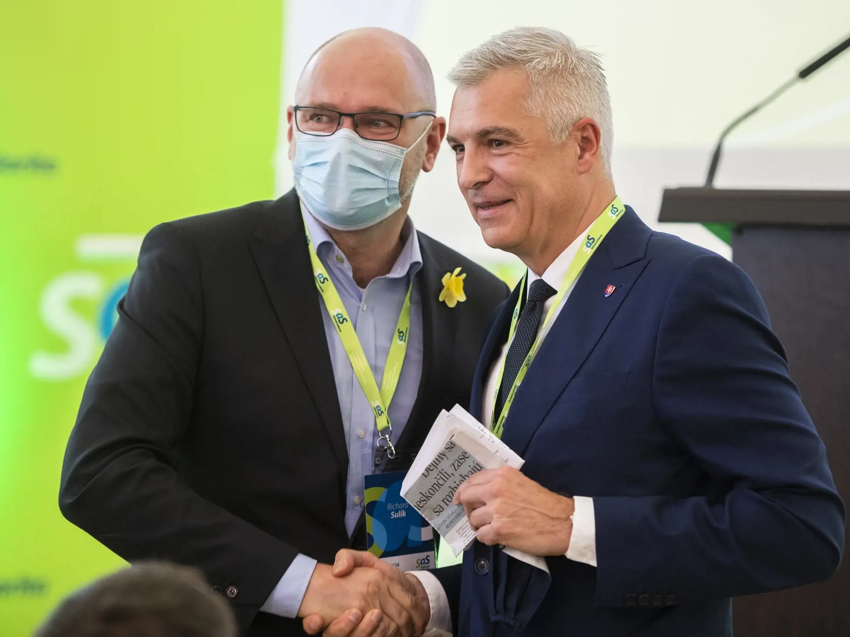 Koaličná strana SaS považuje za nevyhnutné zjednodušiť vybavovanie povolení pre brigádne práce pre mladých 15-ročných ľudí.