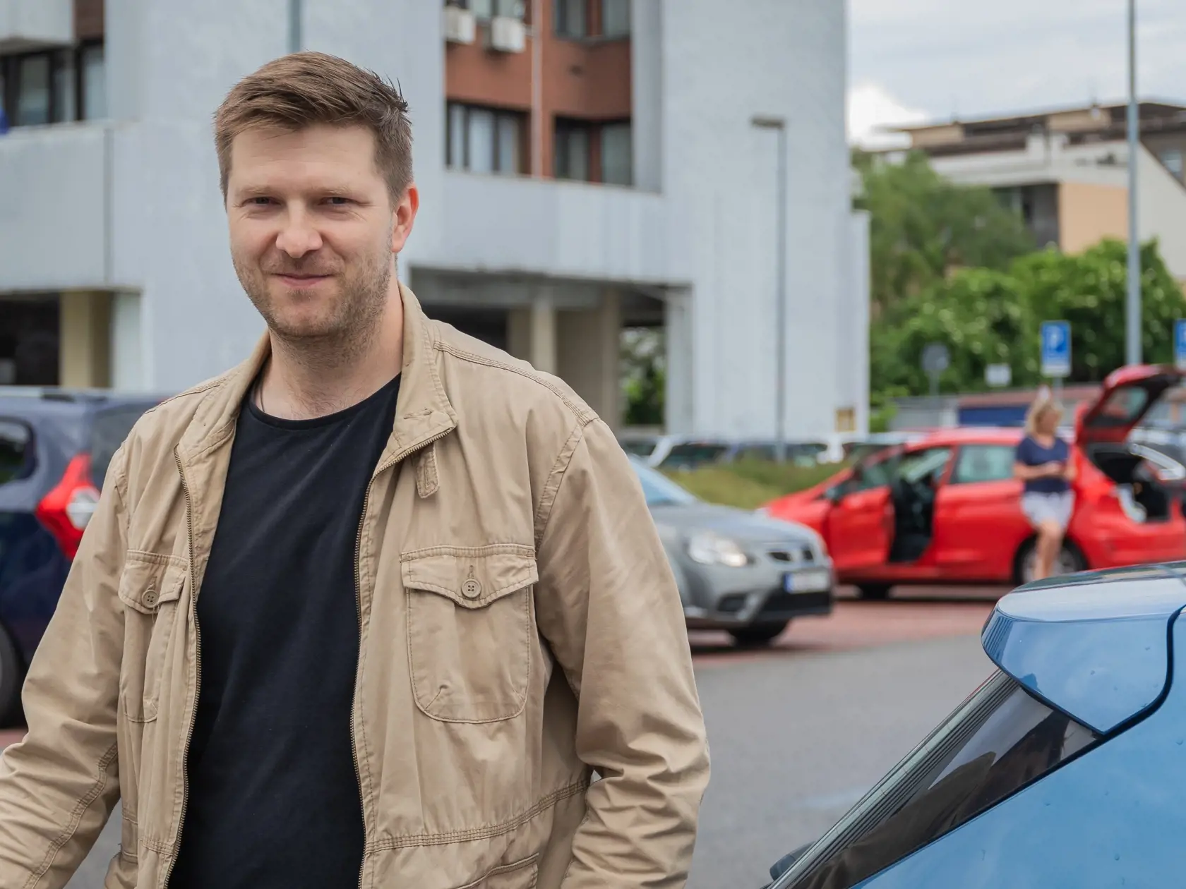Milan (36), Bardejov: Snažím sa menej plytvať. V Maďarsku som ešte netankoval, ani neviem, či by sa mi to oplatilo.