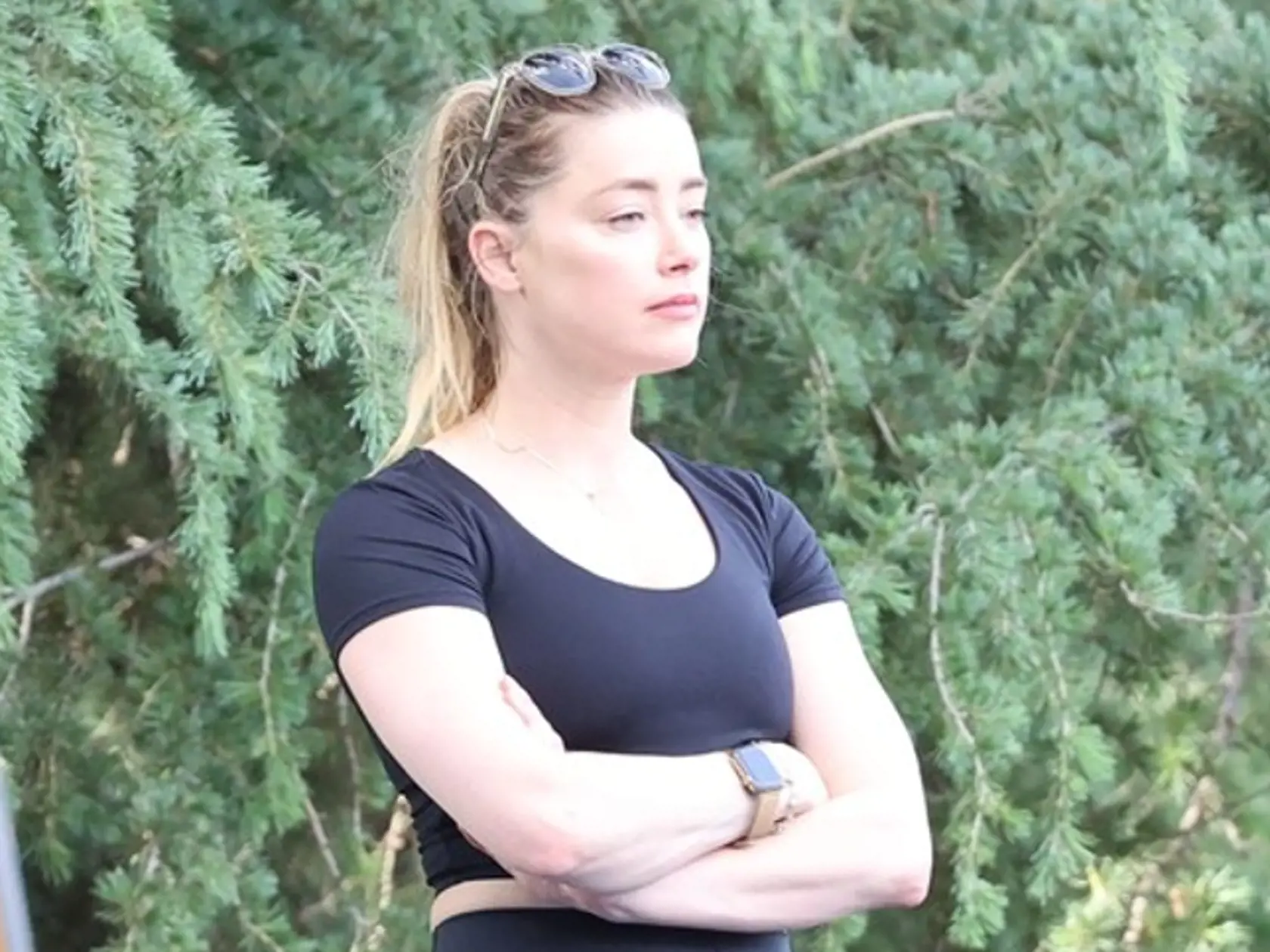 Herečka Amber Heard odišla z Ameriky a začala nový život v Madride: Fotografi ju nafotili s dvojročnou dcérkou.