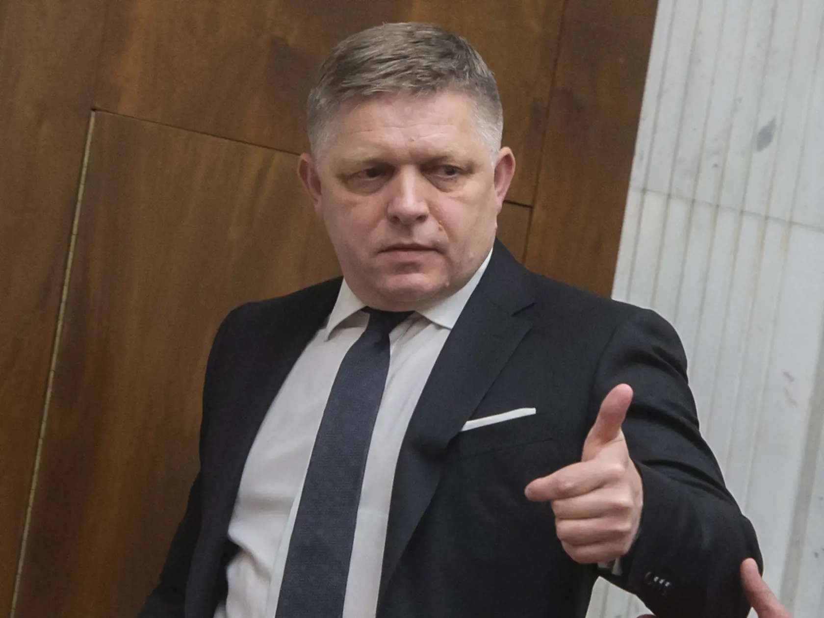 O údajom chystaní zatýkacej akcie informoval v diskusnej relácii Robert Fico, odvolal sa pritom na "šumy".