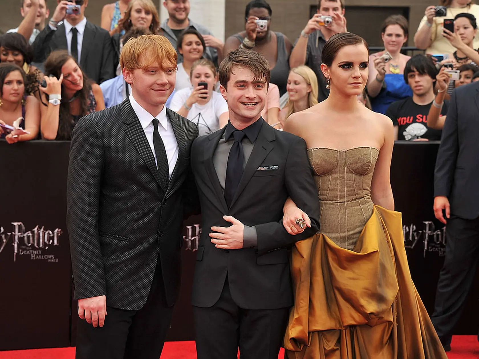 Zľava, Rupert Grint, Daniel Radcliffe a Emma Watson, ktorých preslávili filmy o Harry Potterovi. Dá sa povedať, že doslova vyrástli na jednotlivých filmoch... A zrejme nebude tomu inak ani s novými deťmi.