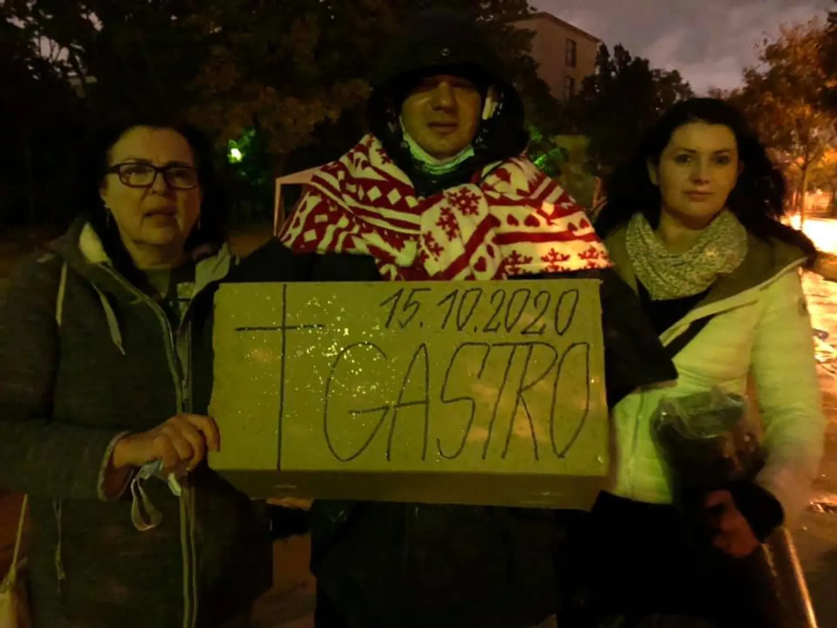 Pandémia zasiahla všetky odvetvia nášho života, no asi najvýraznejšie postihla oblasť gastronómie. Reštaurácie, bary aj kaviarne sú už opäť zatvorené, fungujú len cez výdajné okienka. Môžu však požiadať o pomoc cez ministerstvo dopravy.