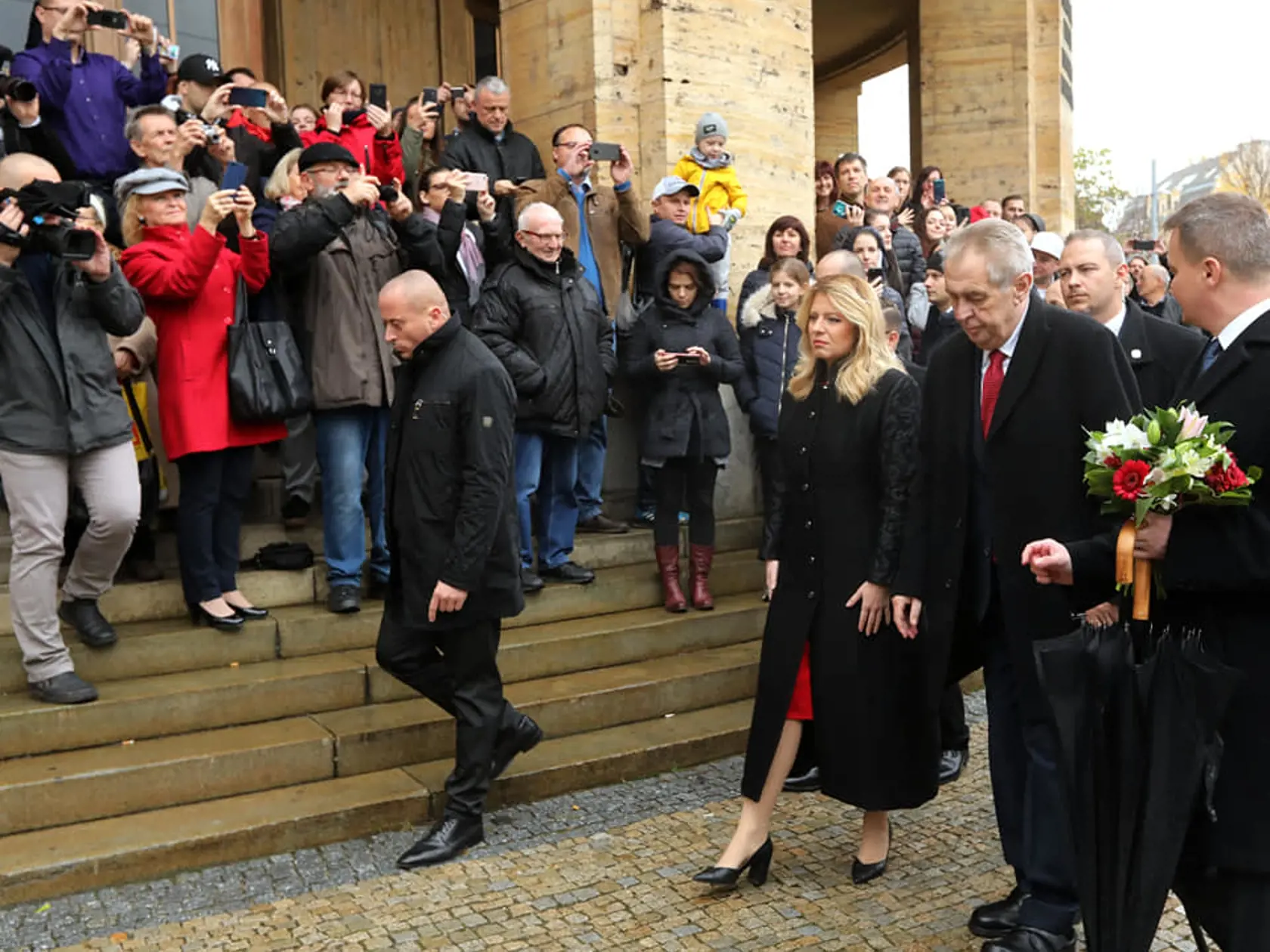 Zuzana Čaputová sa stretla s prezidentom Českej republiky Milošom Zemanom.