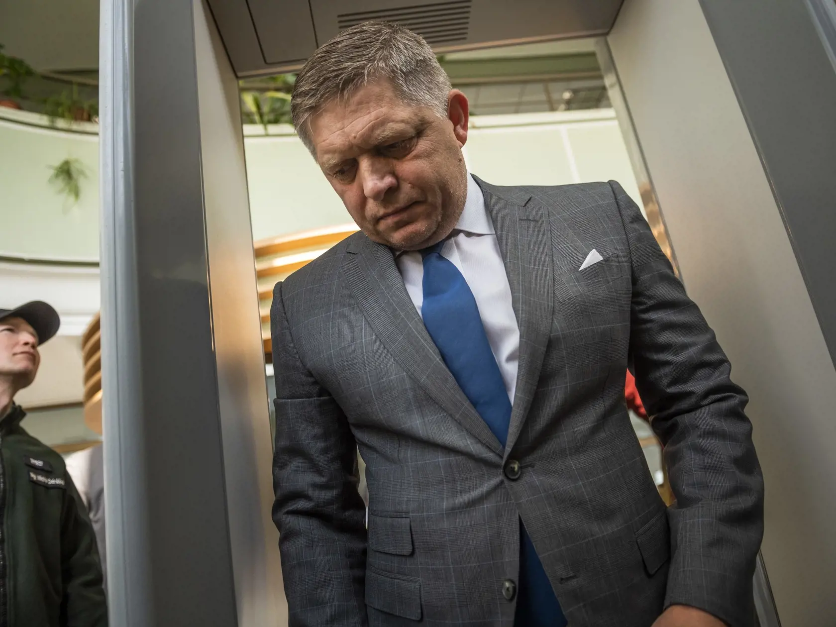 „Obaja politici sondujú možnosti budúcej spolupráce a ukazuje sa, že medzi politickými stranami Smer-SD a Sme rodina je budúca spolupráca veľmi realistická,“ myslí si Koziak.