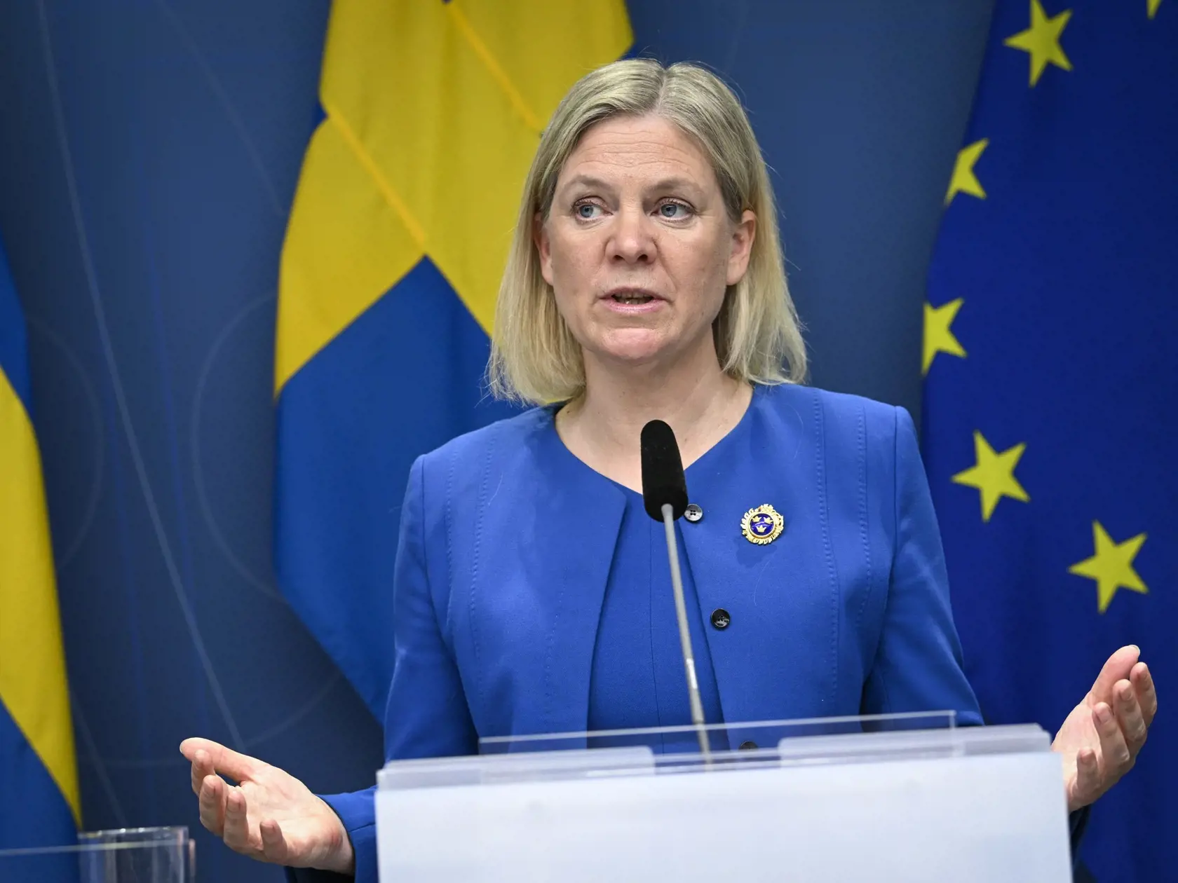 JB 53 Stockholm - Švédska premiérka Magdalena Anderssonová počas tlačovej konferencie po zasadnutí parlamentu v Stockholme 16. mája 2022. Švédsko oficiálne požiada o vstup do NATO, oznámila v pondelok švédska premiérka Magdalena Anderssonová. TASR o tom informuje na základe správy agentúry AFP. FOTO TASR/AP

Sweden's Prime Minister Magdalena Andersson gives a news conference in Stockholm, Sweden, Monday, May 16, 2022. Sweden's government has decided to apply for a NATO membership. (Henrik Montgo