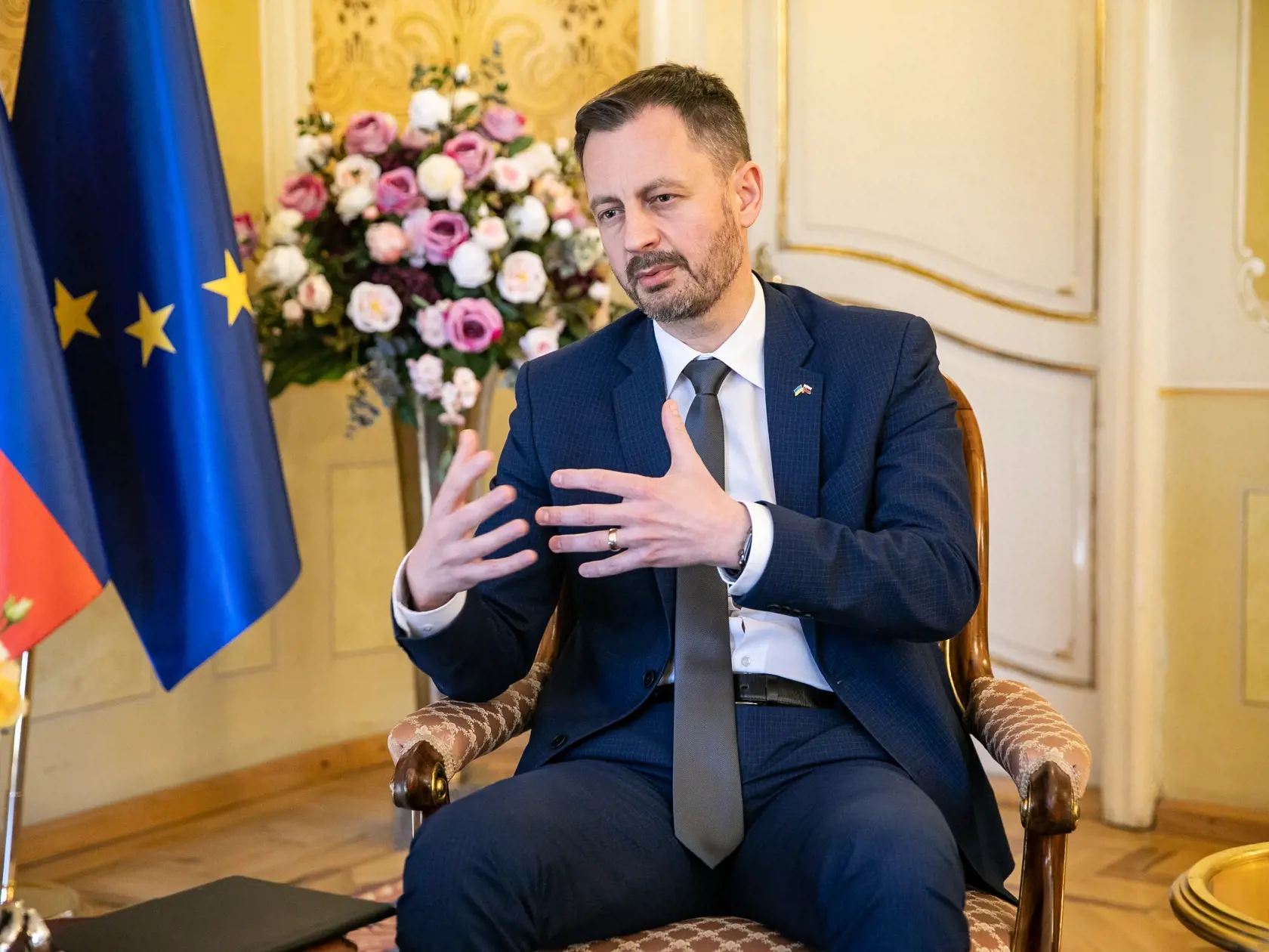 Na fotke je Eduard Heger, súčasný predseda vlády Slovenskej republiky.
