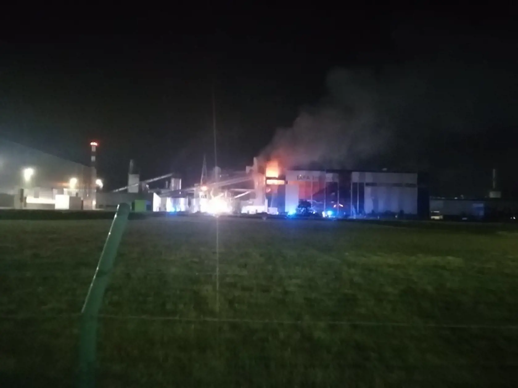 Výbuchy počuli aj obyvatelia mesta.