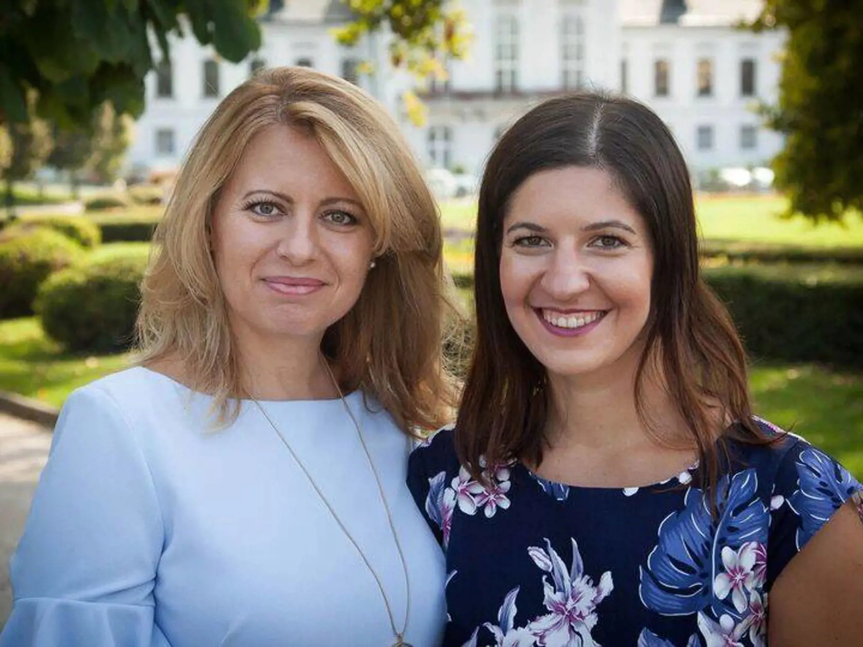 Zuzana Čaputová so svojou volebnou manažérkou Veronikou Gulášovou. Tá je tiež členkou ženskej platformy Progresívneho Slovenska a zakladajúcou členkou tejto strany.
