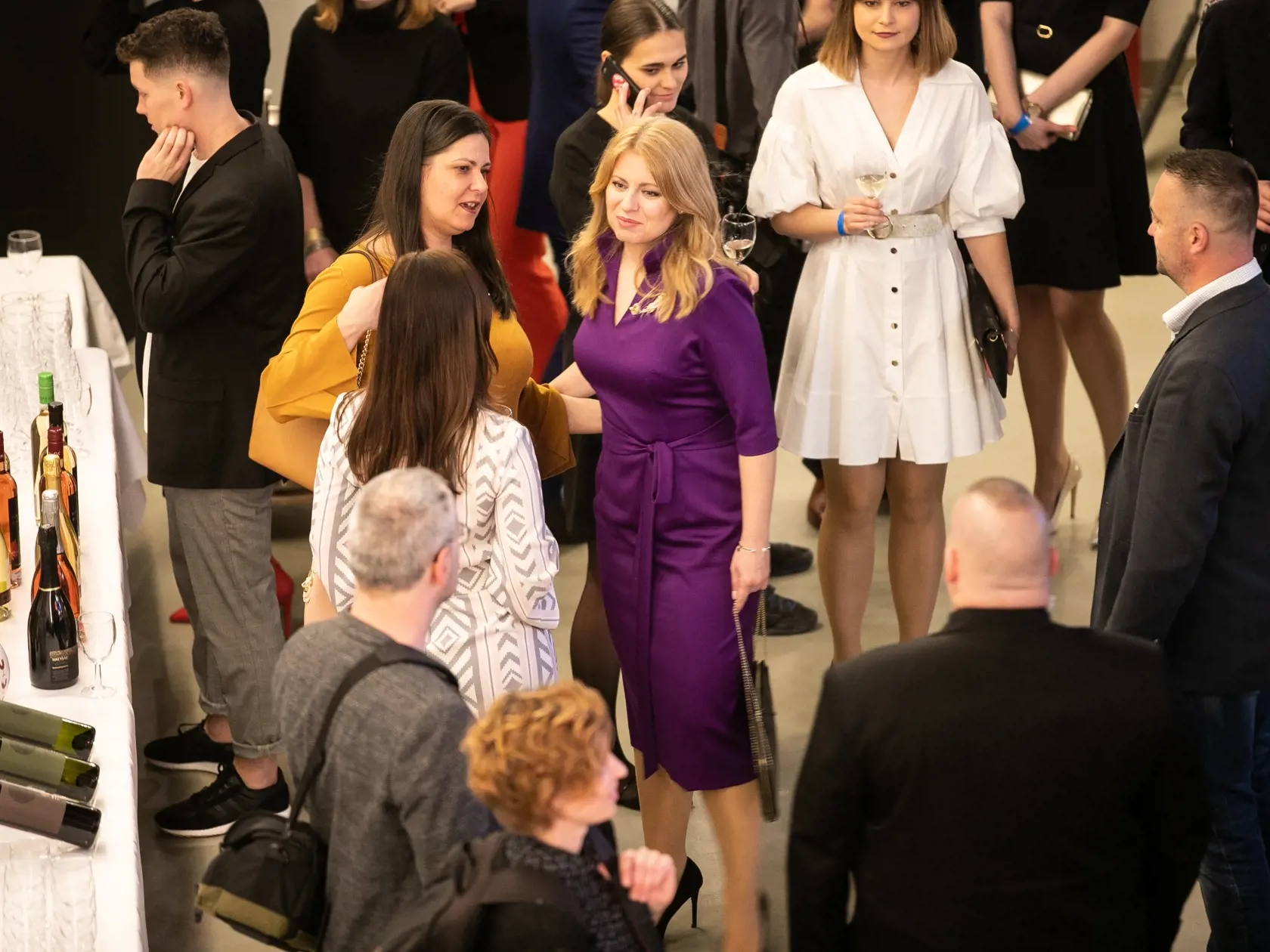Druhé kolo prezidenskych volieb v štábe Zuzany Čaputovej na fotke Zuzana Čaputová