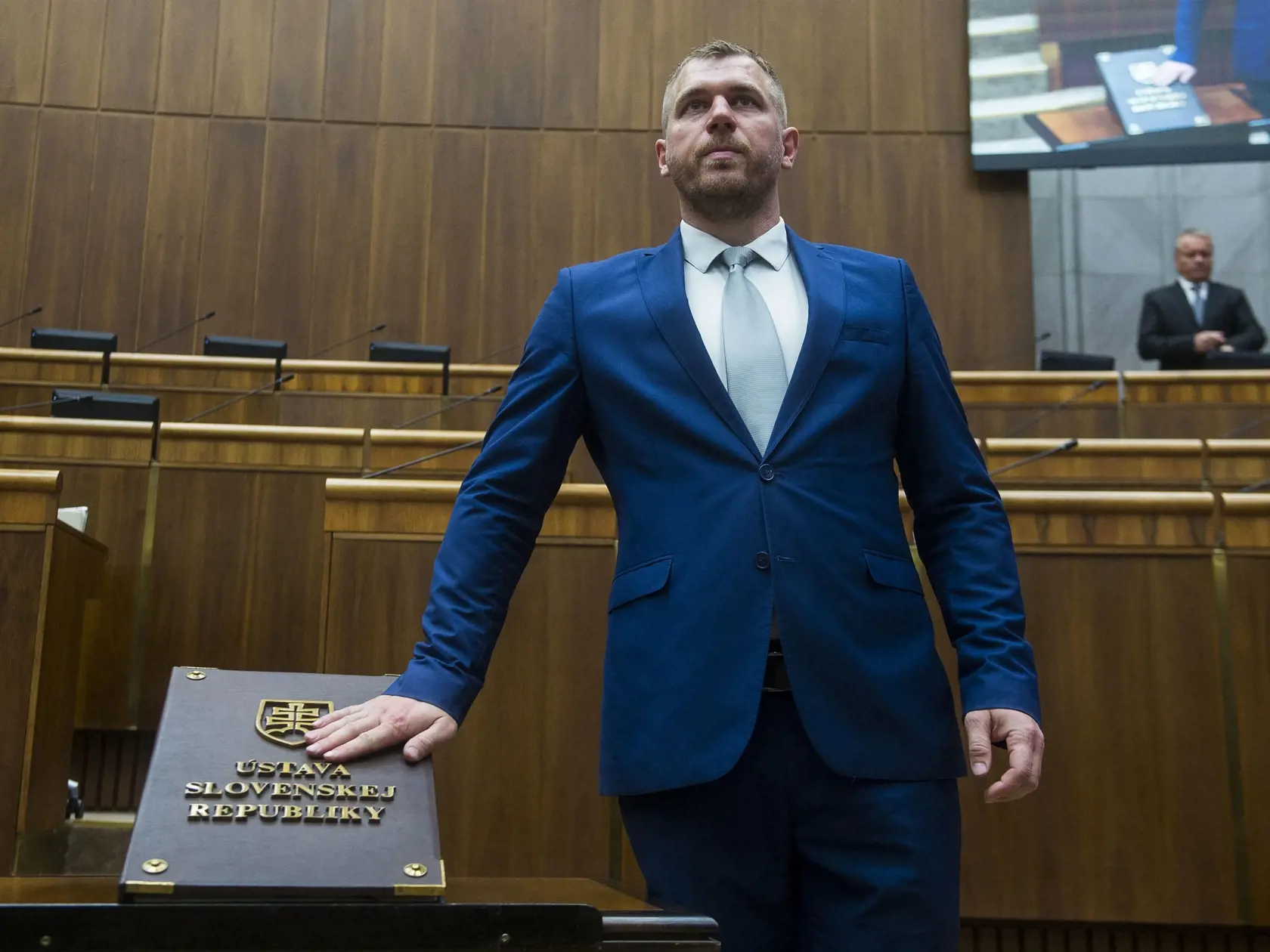 Na snímke Filip Kuffa (SNS) skladá poslanecký sľub počas ustanovujúcej schôdze Národnej rady Slovenskej republiky (NR SR) IX. volebného obdobia v Bratislave 25. októbra 2023. FOTO TASR - Jakub Kotian