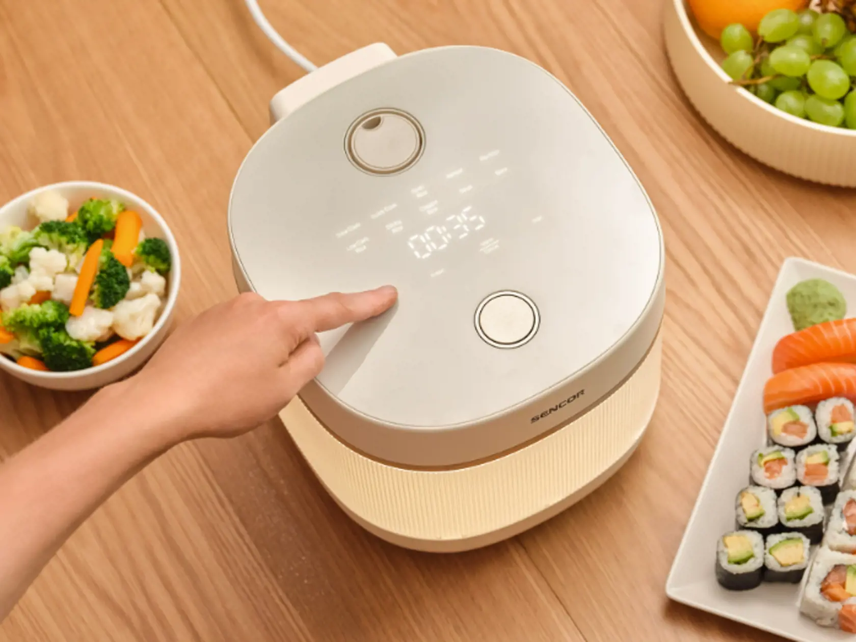 Ryžovar SENCOR SRM 2000WH Low Carb, má 10 funkcií varenia.