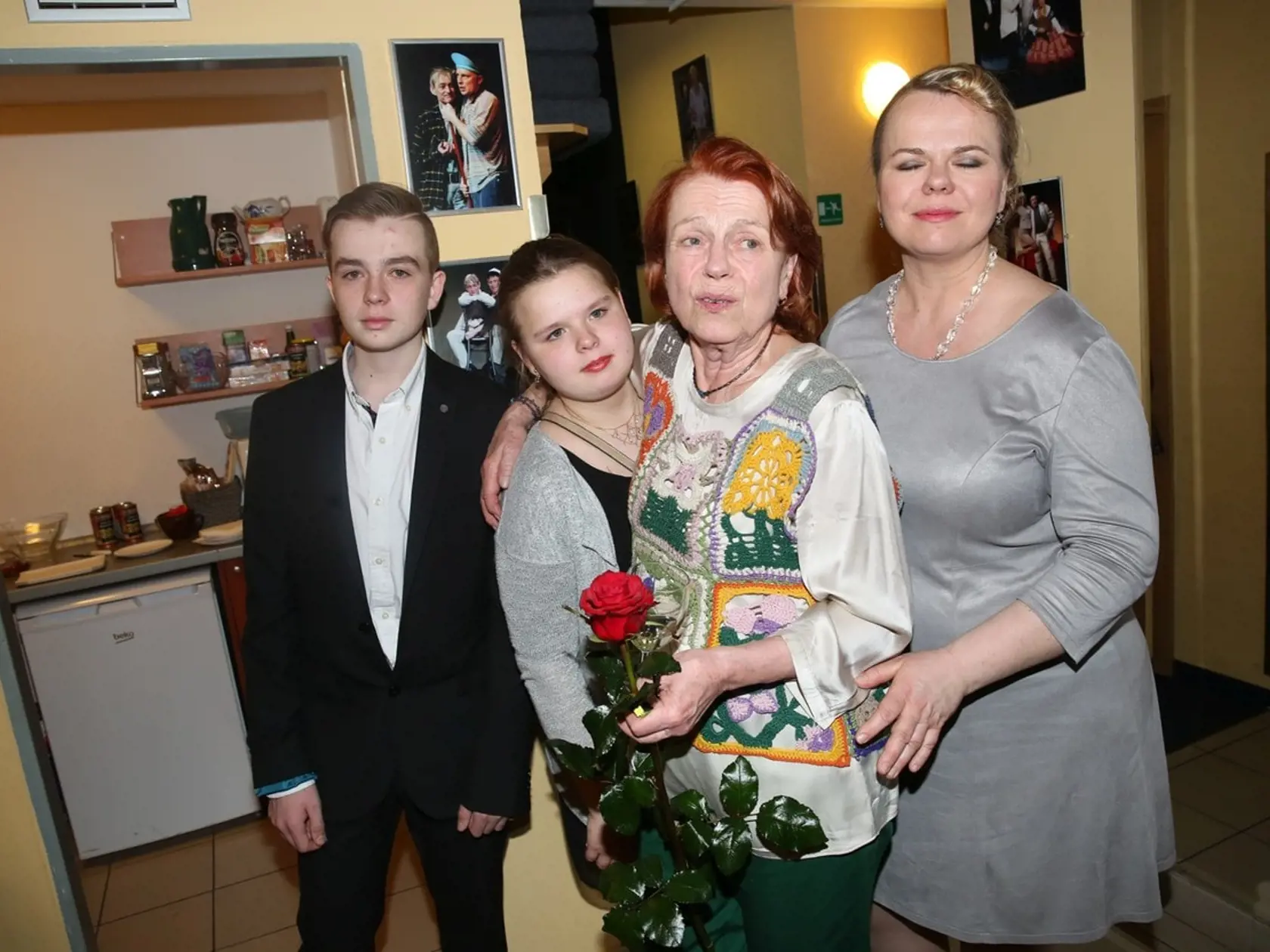 Iva Janžurová s rodinou.