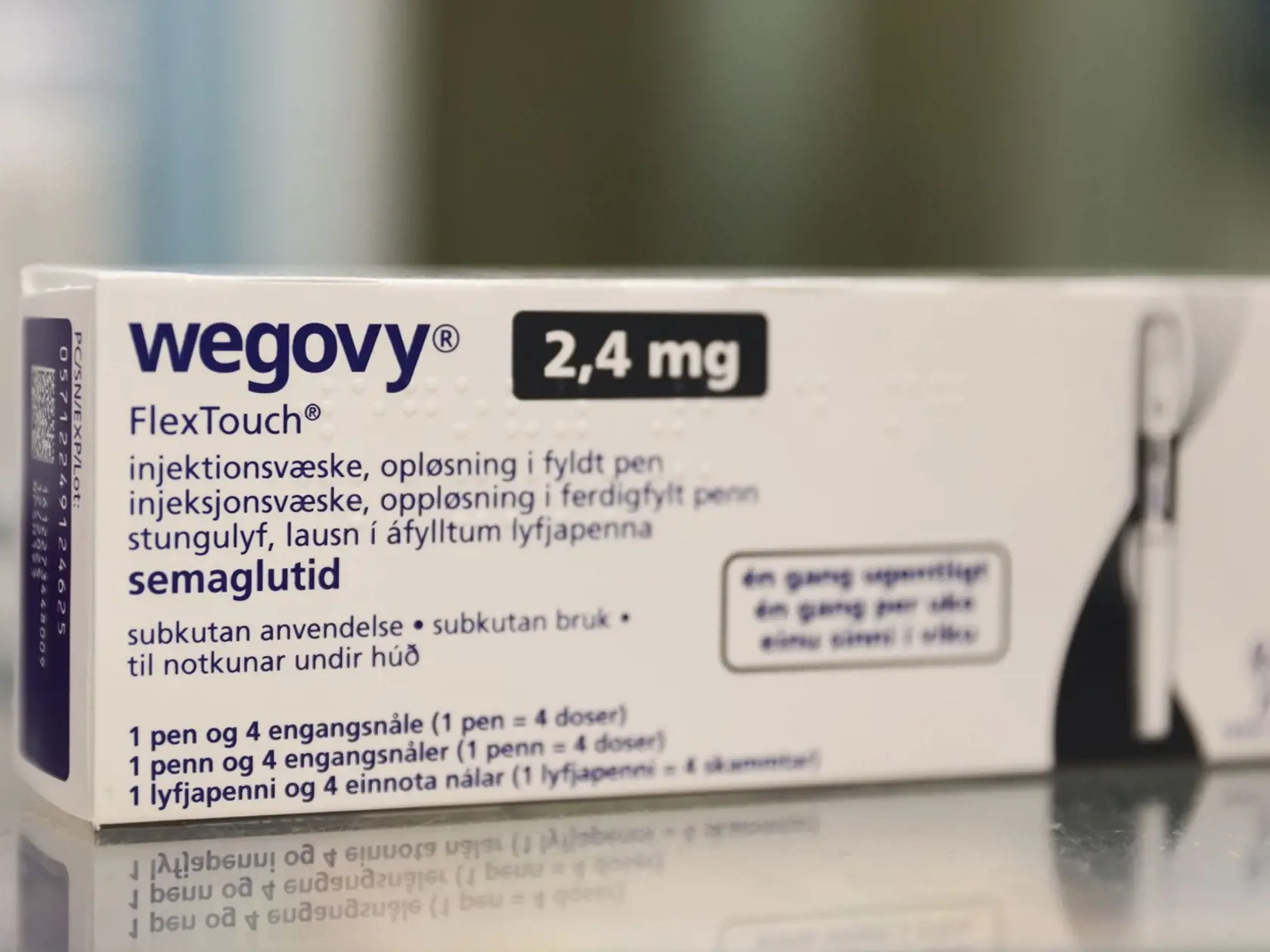 Podnetom na previerku týchto liekov sa vlani v júli stali neoficiálne správy o tom, že pacienti, ktoré ich užívajú, majú vyššie riziko spáchania samovraždy alebo sebapoškodzovania.