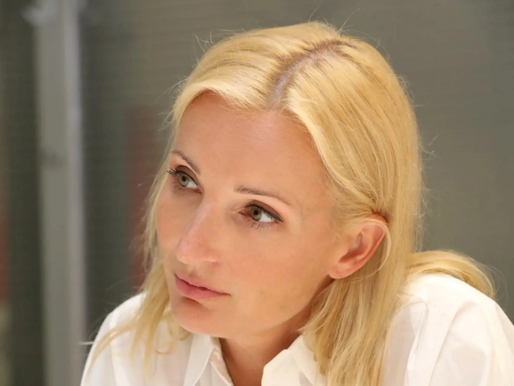 U manžela v kancelárii jej prišlo nevoľno a ratovať ju musela záchranka.