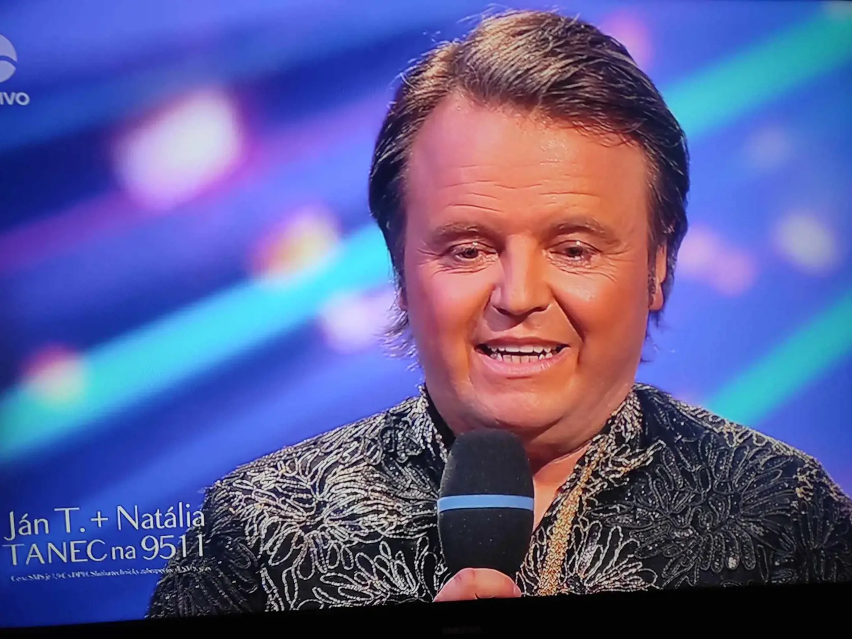 Janko následne spustil emotívnu reč.