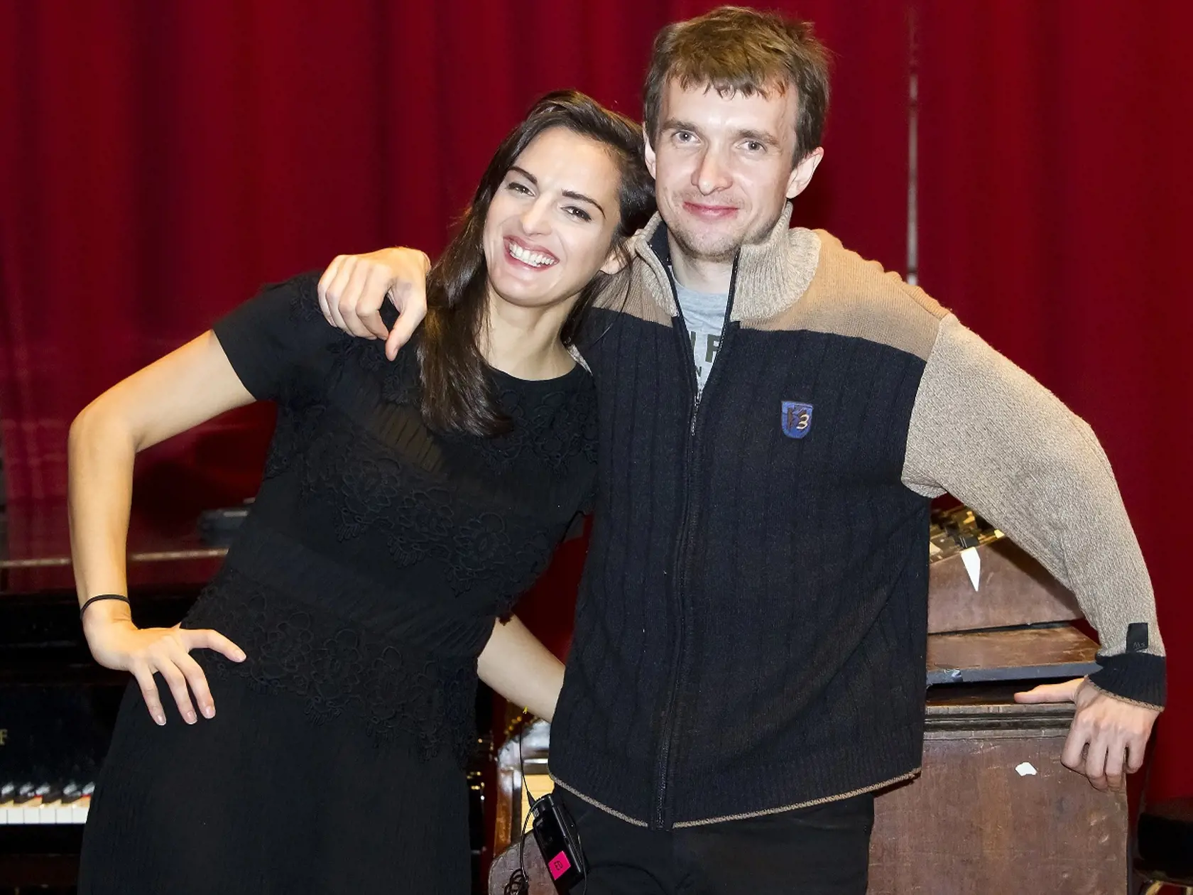 V spevácky a muzikantský talent Jany Kirschner spočiatku nikto neveril. Dnes je z nej rešpektovaná umelkyňa a koučka televíznej šou The Voice Česko - Slovensko.  Na fotografii s partnerom Eddiem Stevensom.