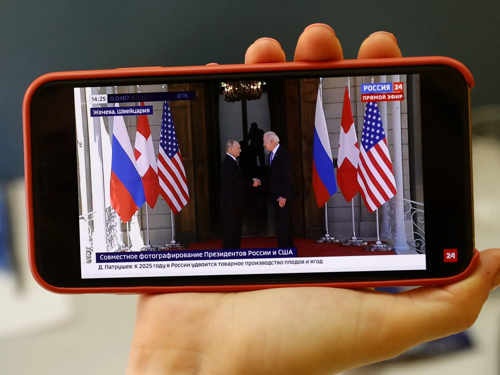 Joe Biden a Vladimir Putin na samite v Ženeve.