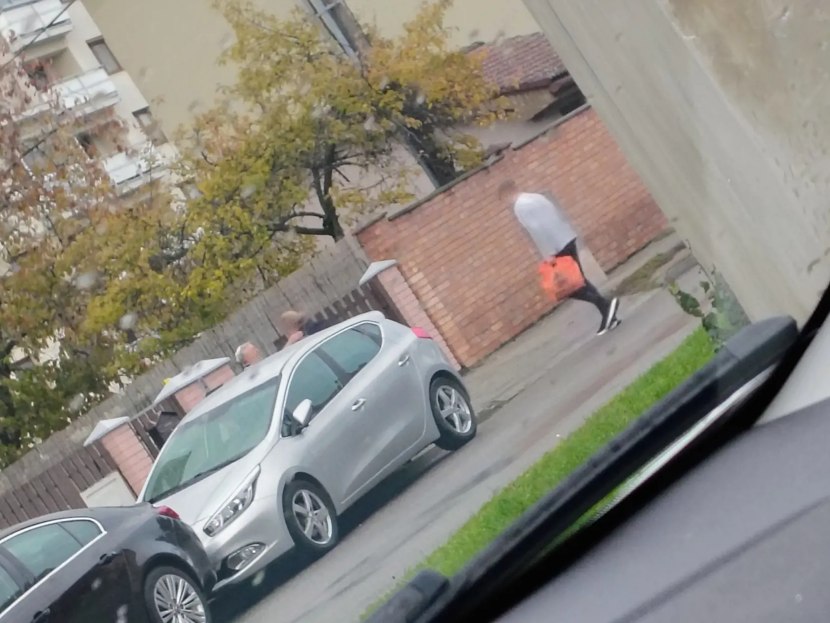Andrej prišiel so svojou mamou k starým rodičom
