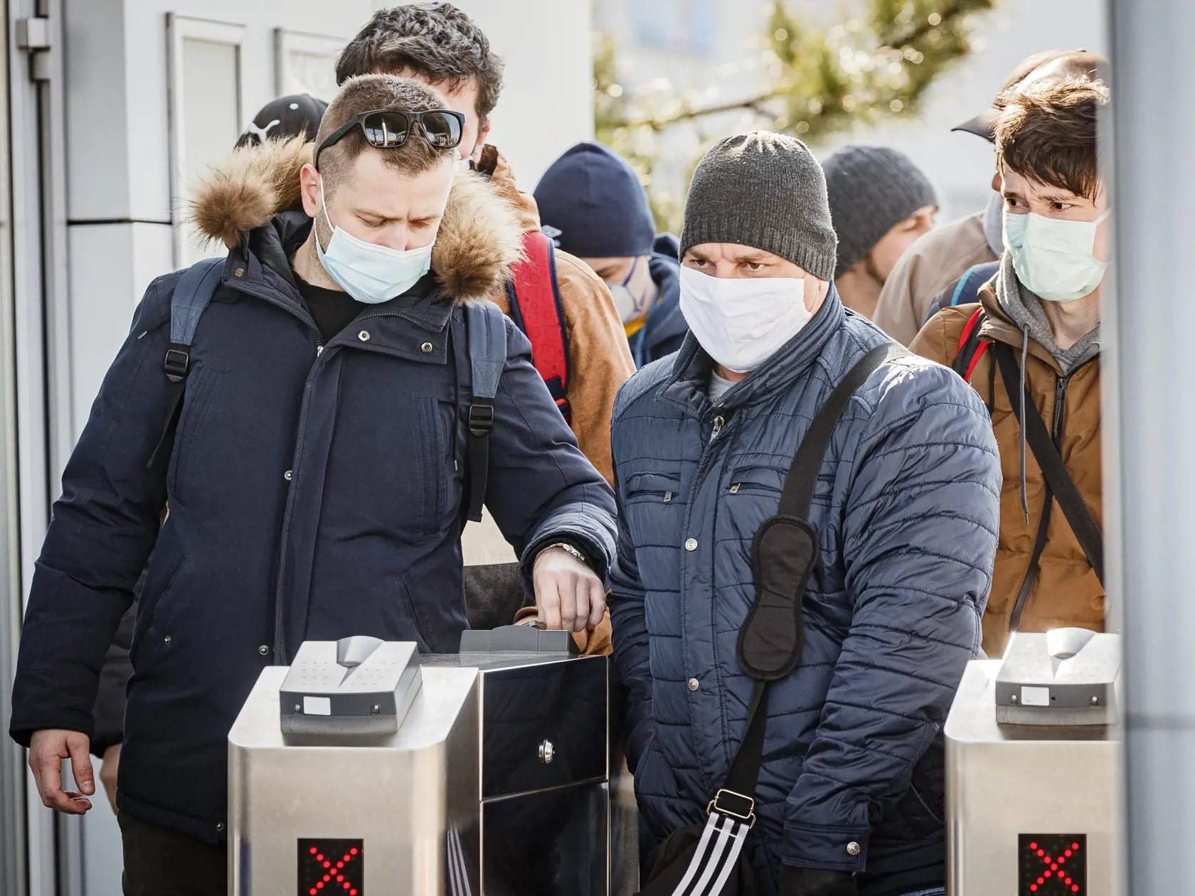 Zamestnávateľ vás od pondelka môže do práce pustiť len v prípade, že máte certifikovaný výsledok negatívneho testu na koronavírus.