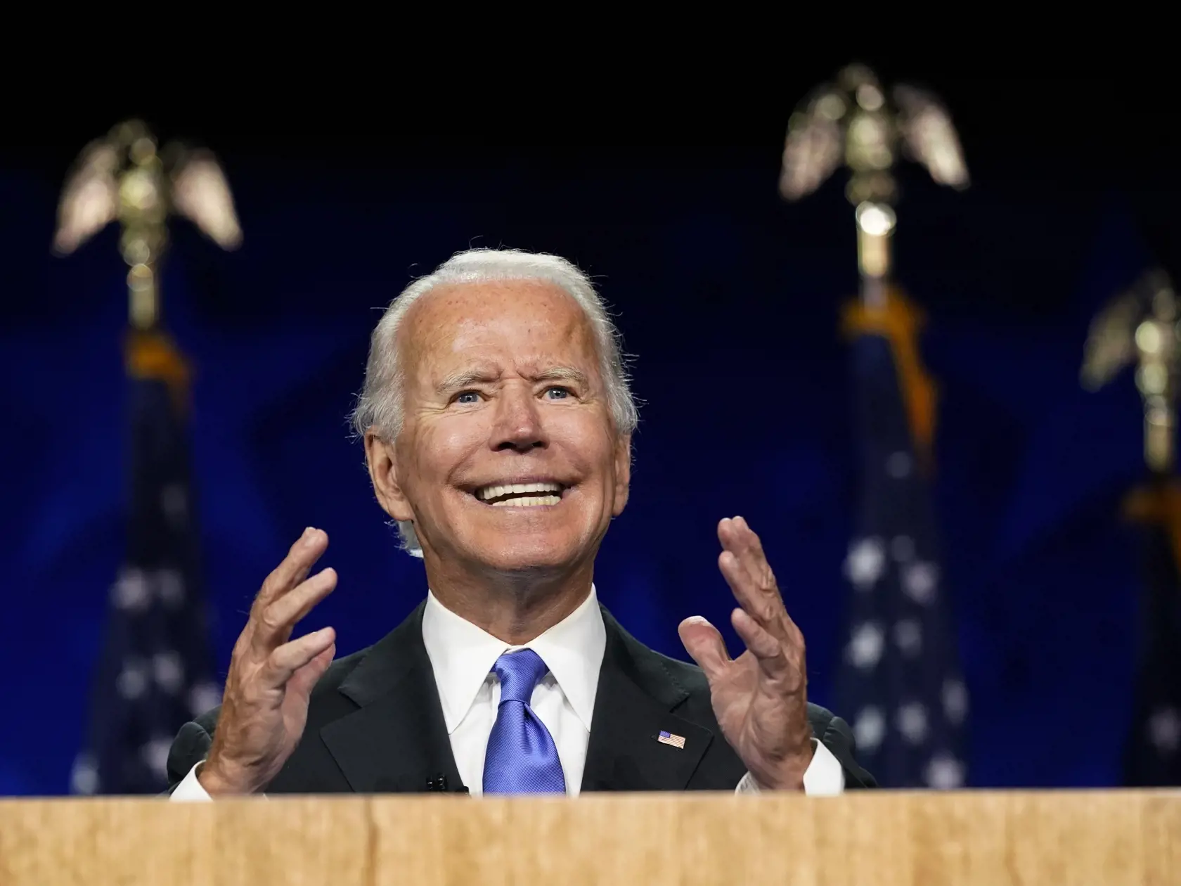 EBE 3 Wilmington - Na snímke bývalý americký viceprezident Joe Biden reční v posledný deň štvordňového nominačného snemu Demokratickej strany vo Wilmington americkom štáte Delaware vo štvrtok 20. augusta 2020. Biden oficiálne prijal nomináciu Demokratickej strany na prezidenta Spojených štátov. FOTO TASR/AP
Democratic presidential candidate former Vice President Joe Biden speaks during the fourth day of the Democratic National Convention, Thursday, Aug. 20, 2020, at the Chase Center in Wilmingto