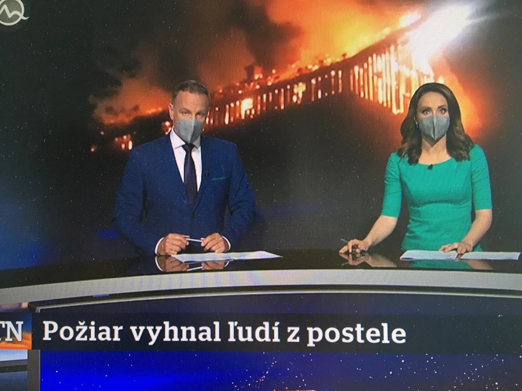 Sobotné Televízne noviny moderoval Patrik Švajda.