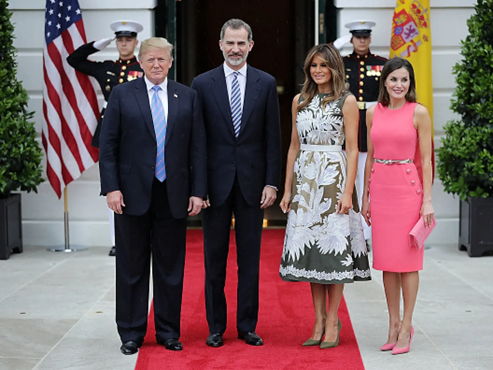 WASHINGTON, DC - JUNE 19:  (L-R) U.S. President Donald Trump, King Felipe VI of Spain, first lady Melania Trump and Queen Letizia of Spain pose for photographs outside the White House June 19, 2018 in Washington, DC. The Spanish royals visited San Antonio, Texas, and New Orleans, Louisiana, before traveling to Washington to meeting with Trump.  (Photo by Chip Somodevilla/Getty Images)