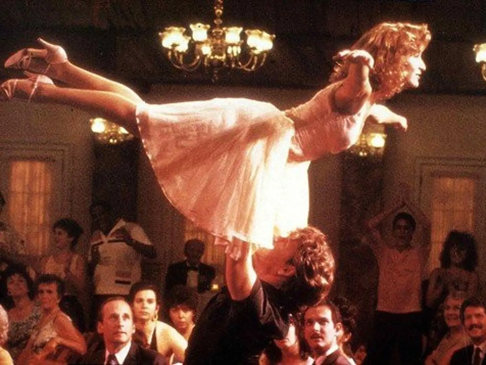 Dirty Dancing, 1980er, 1980s, Dirty Dancing, Film , Tanz, TÃ¤nzer, TÃ¤nzerin, couple, dance, dancer, dancing, tanzen, Dirty Dancing, 1980er, 1980s, Dirty Dancing, Film , Tanz, TÃ¤nzer, TÃ¤nzerin, couple, dance, dancer, dancing, tanzen, Jennifer Grey, Patrick Swayze  Als die Tanz-Partnerin von Johnny (Patrick Swayze) erkrankt, springt "Babe" (Jennifer Grey) bei einem Tanzwettbewerb fÃ¼r sie ein. *** Local Caption *** 1987, Image: 378629376, License: Rights-managed, Restrictions: Nur redaktionelle
