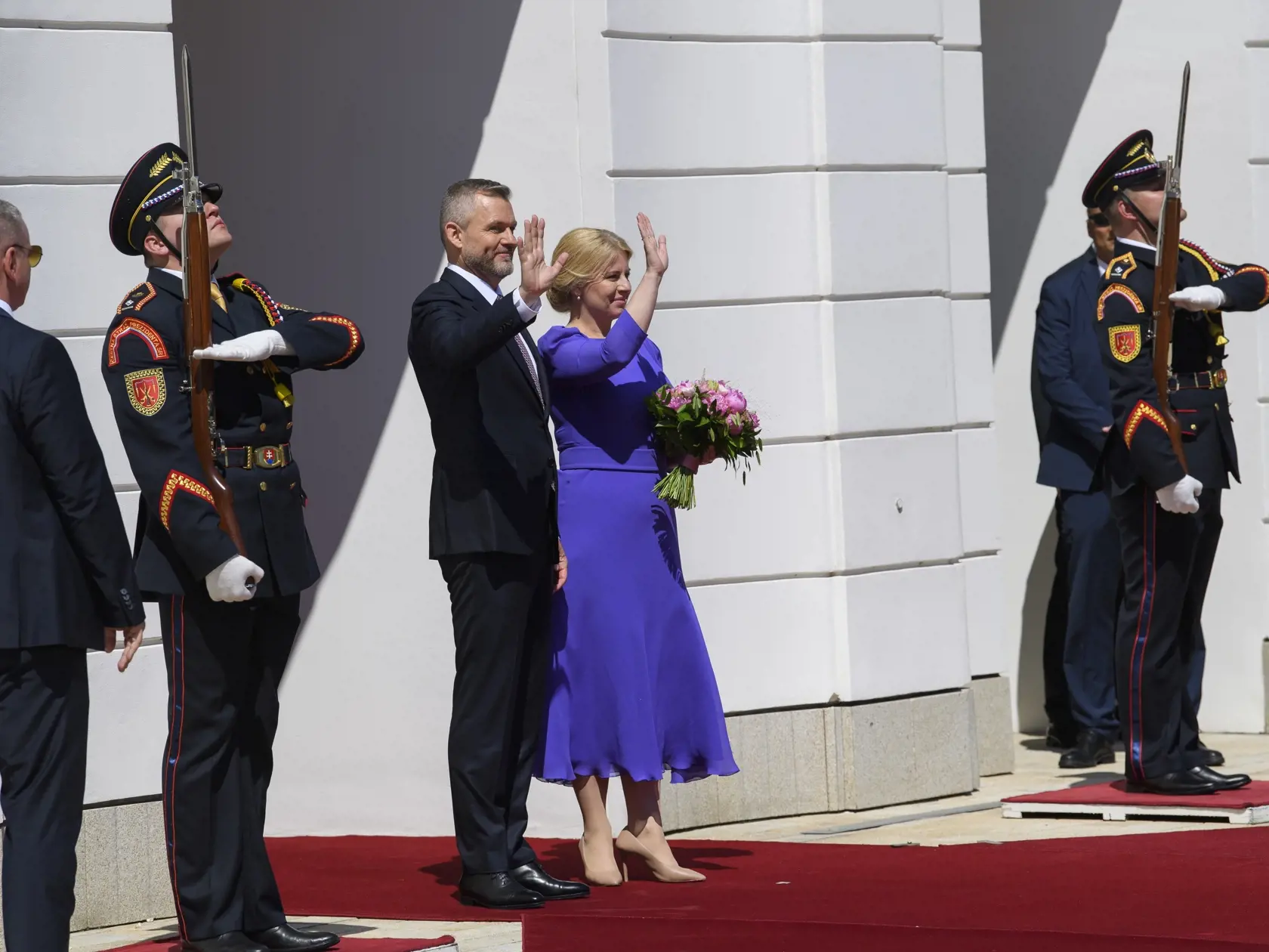 Na snímke nový prezident SR Peter Pellegrini počas prevzatia Prezidentského paláca z rúk jeho predchodkyne Zuzany Čaputovej 15. júna 2024 v Bratislave. FOTO TASR - Michal Svítok 
