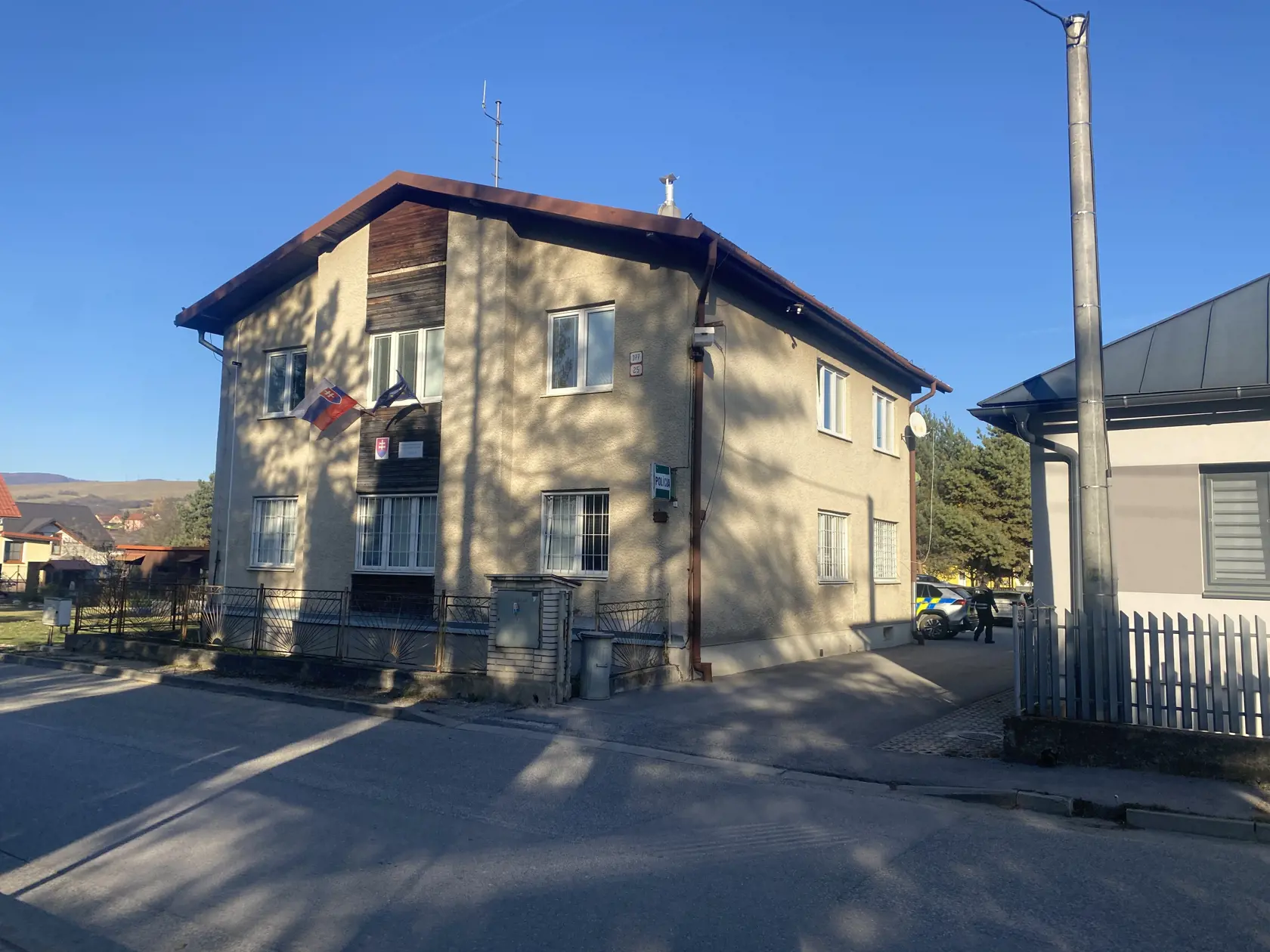 Policajná stanica v Ľubotíne, tu pracoval nebohý policajt Mário (†32).