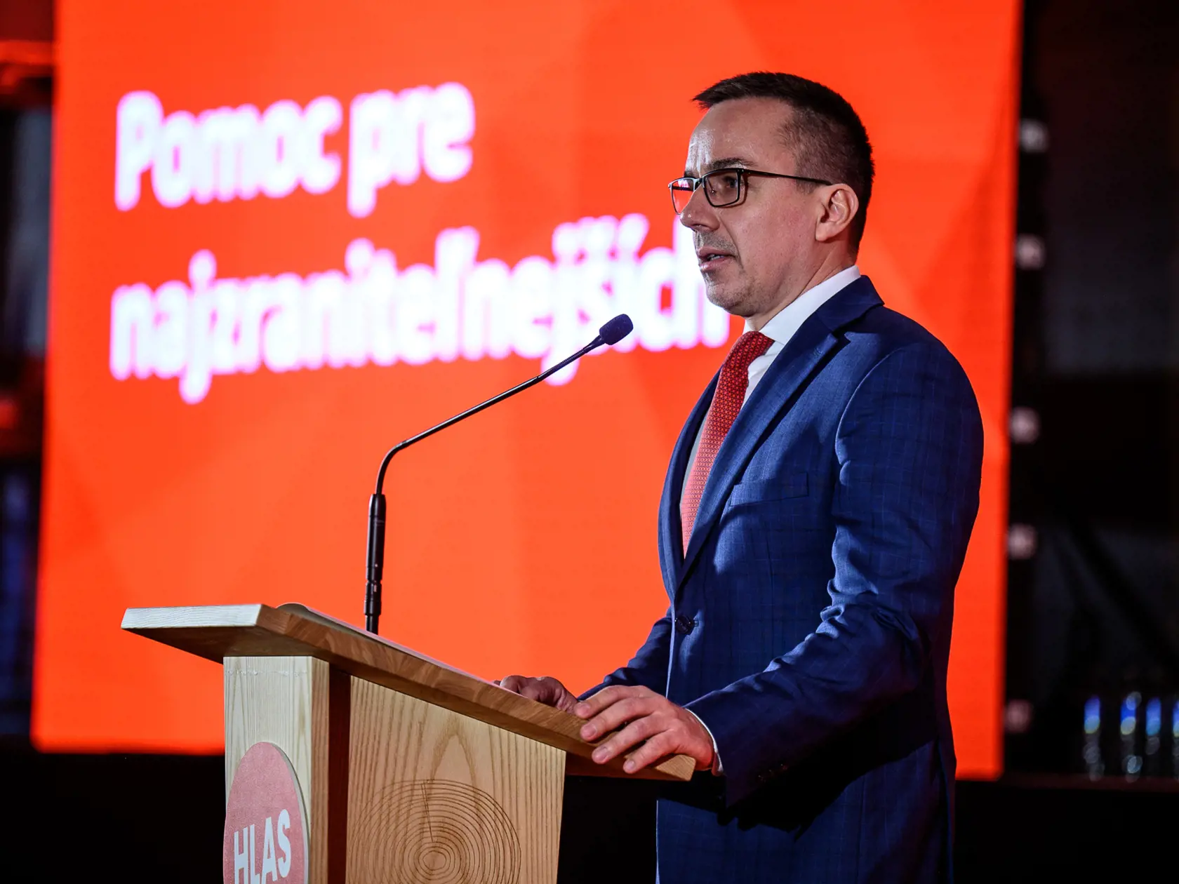 Šéf rezortu práce Erik Tomáš