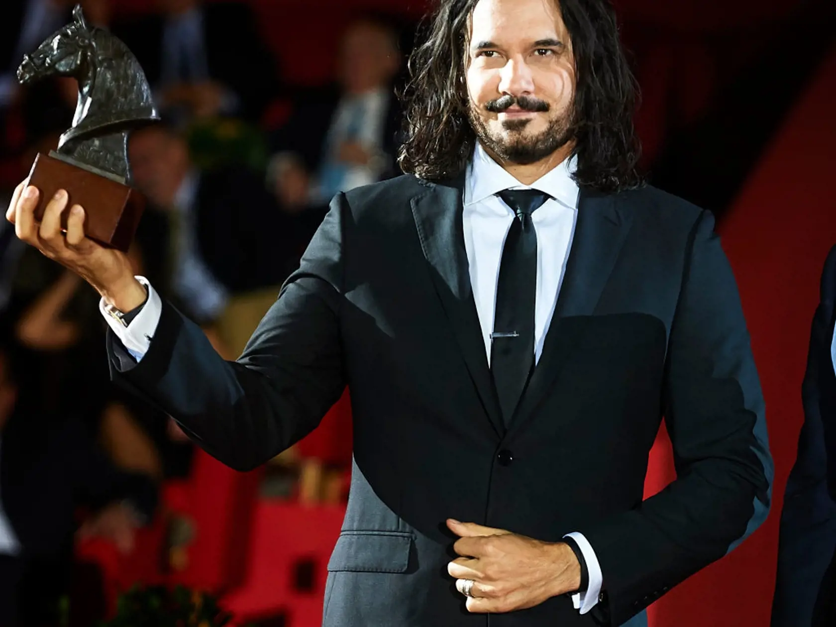 SEVILLE, SPAIN - NOVEMBER 18:  Cuban actor Mario Cimarro attend the SICAB Closing Gala 2017 on November 18, 2017 in Seville, Spain.  (Photo by Aitor Alcalde/Getty Images)