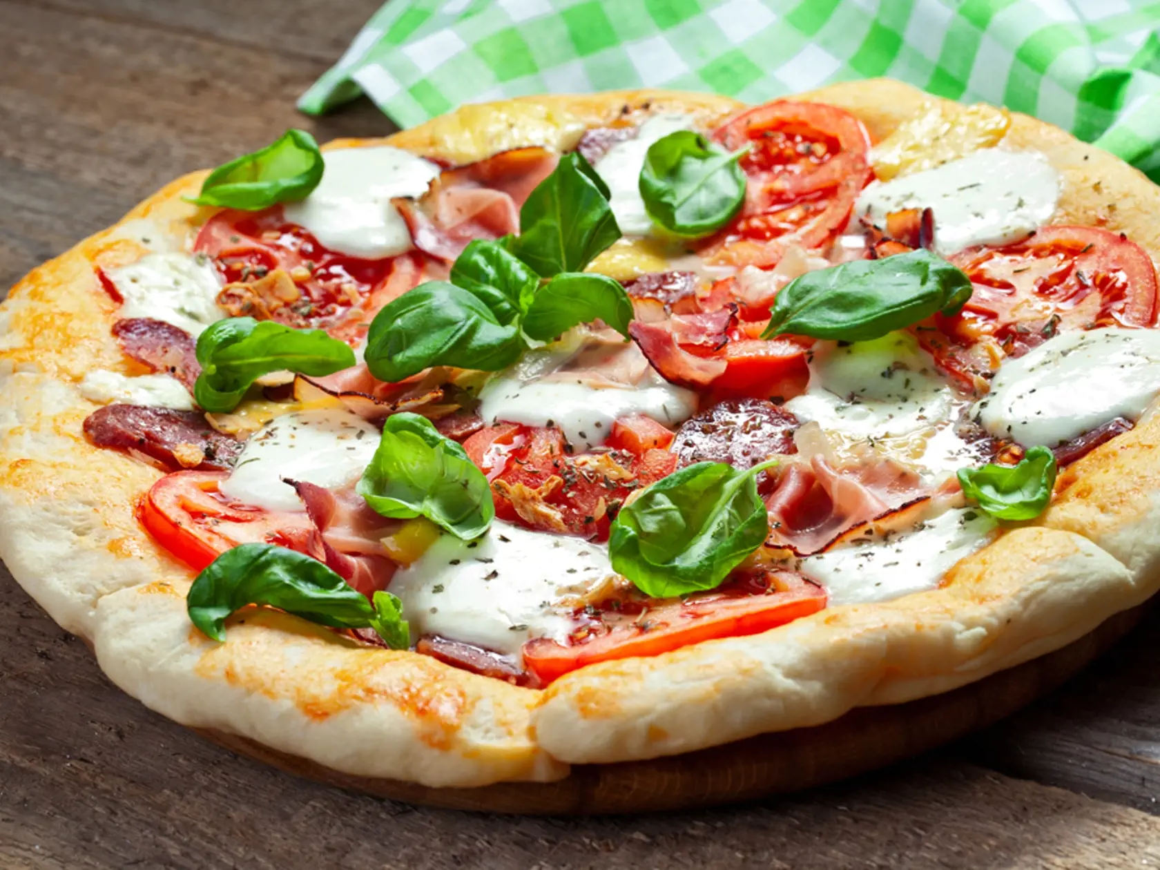 Domáca pizza chutí najlepšie!