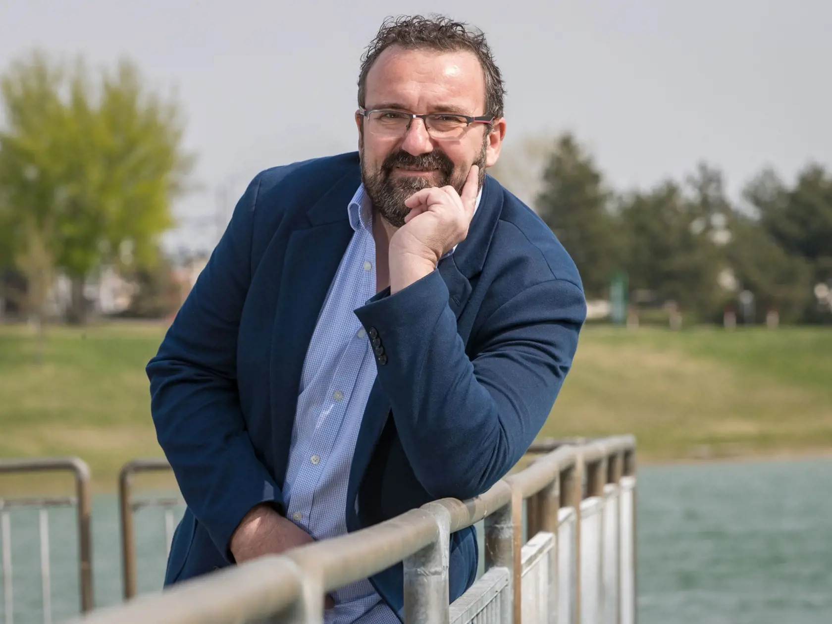 Rozhovor pre týždenník Plus 7 dní s partnerom budúcej slovenskej prezidentky Zuzany Čaputovej, Petrom Konečným.
