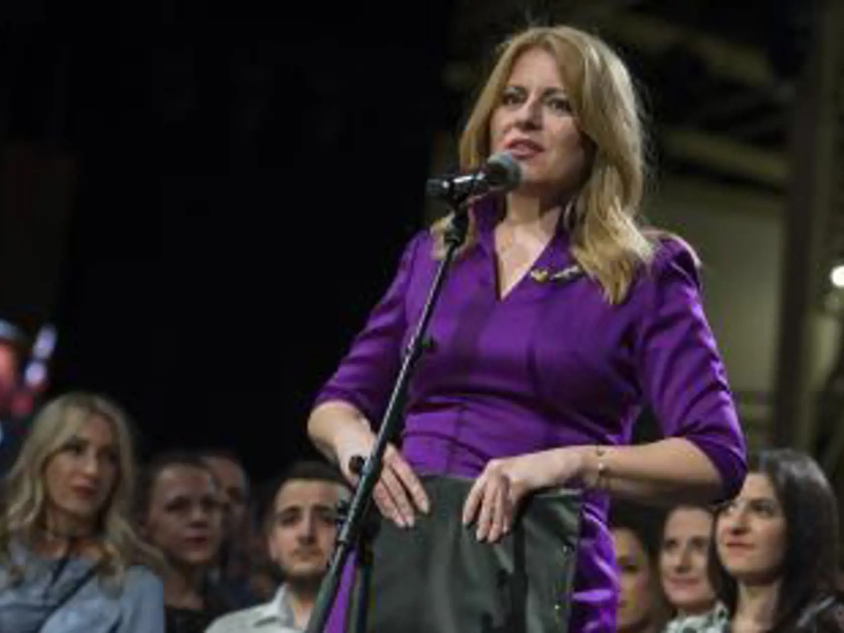 Zuzana Čaputová sa stala prazidentkou.