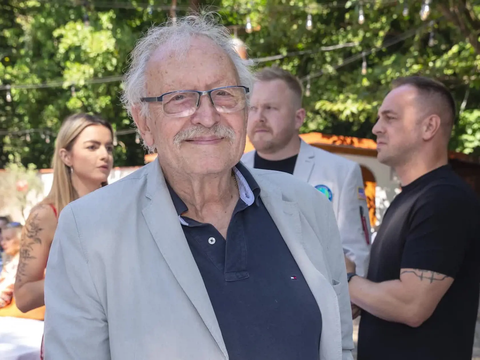 obrazok k videu 2631719: Kovár-Nemocnica a raj na SK