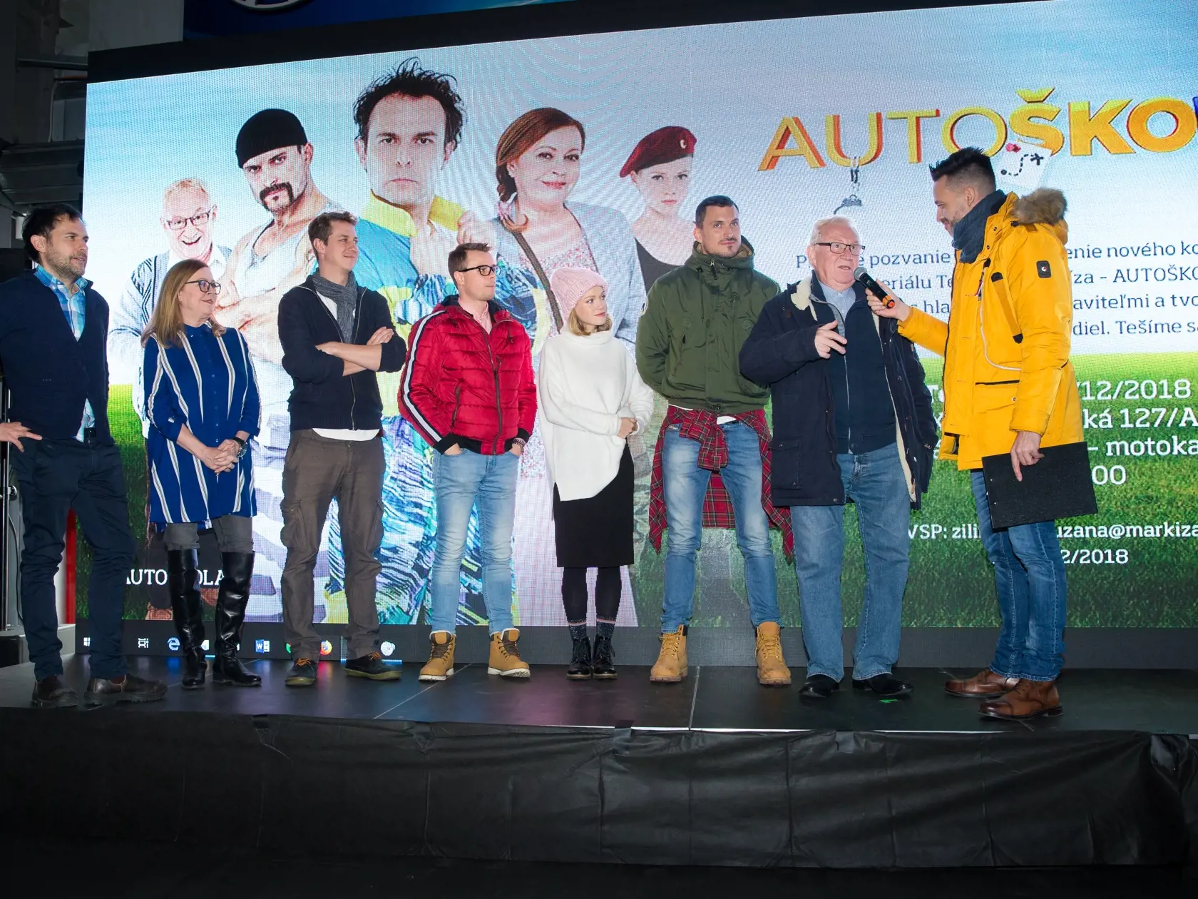 Novinárska premiéra nového seriálu "Autoškola" v produkcii televízie Markíza. Na snímke Juraj Kemka, Marta Sládečková, Peter Kadlečík, Ján Alžbetkin, Dominika Morávková Zelníková, Ján Koleník, Karol Čálik a Roman Juraško.