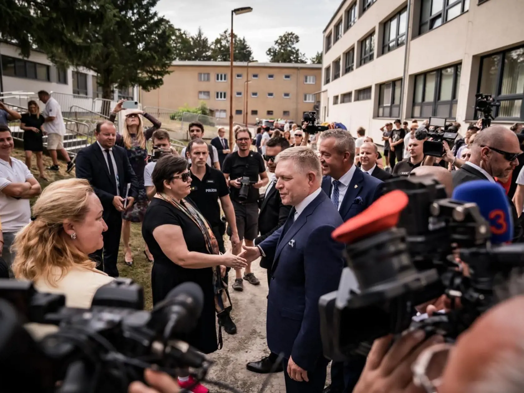 Robert Fico sa prvýkrát od atentátu vrátil do Handlovej v rámci výjazdového rokovania premiéra 6. septembra 2024.