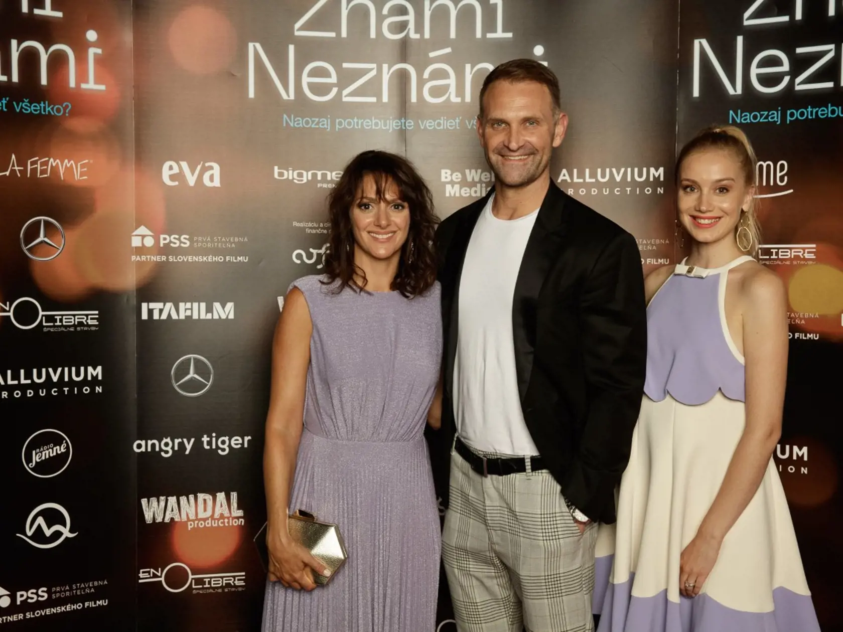 Premiéra filmu Známi neznámi.