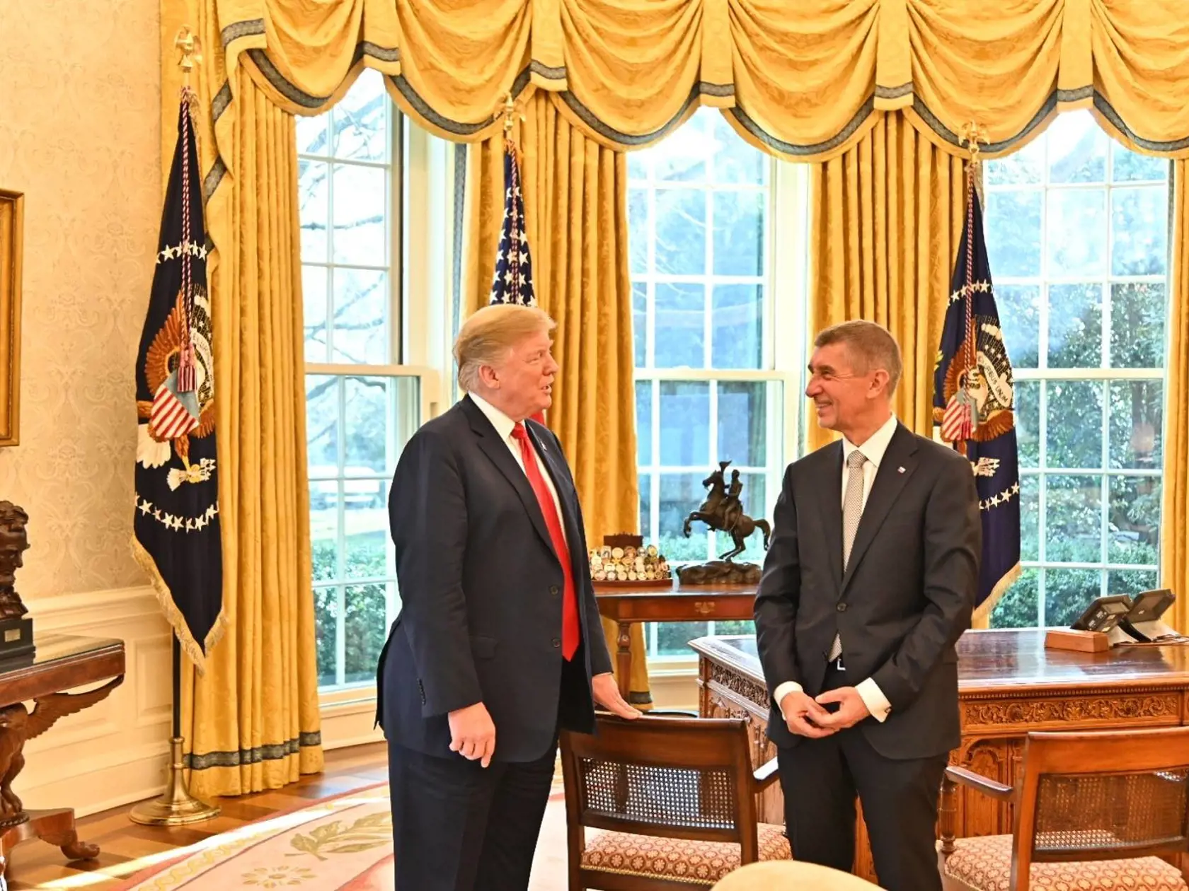 Andrej Babiš s manželkou Monikou na návšteve u Donalda a Melanie Trumpovcov
