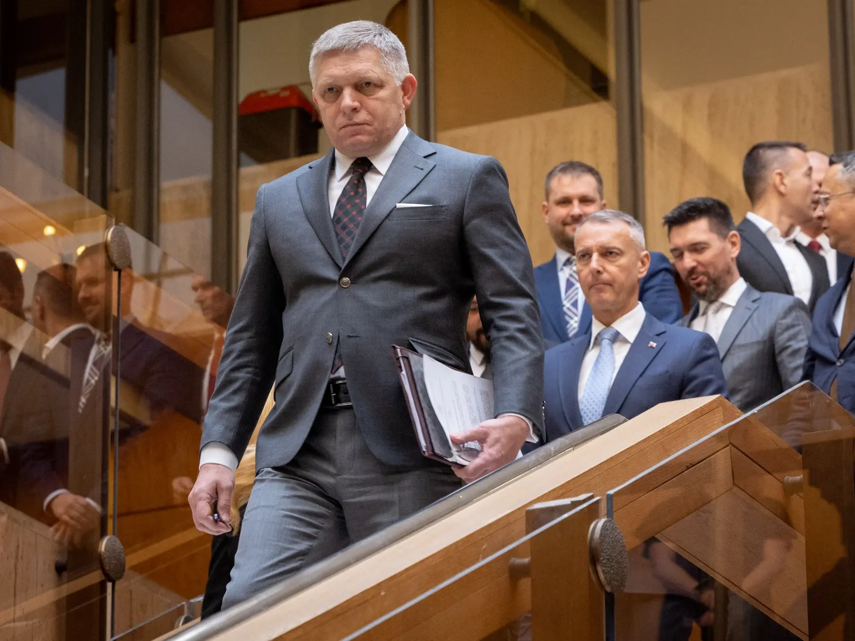 Mimoriadne zasadnutie Bezpečnostnej rady SR za účasti prezidenta SR Petra Pellegriniho. Na snímke je Robert Fico.
