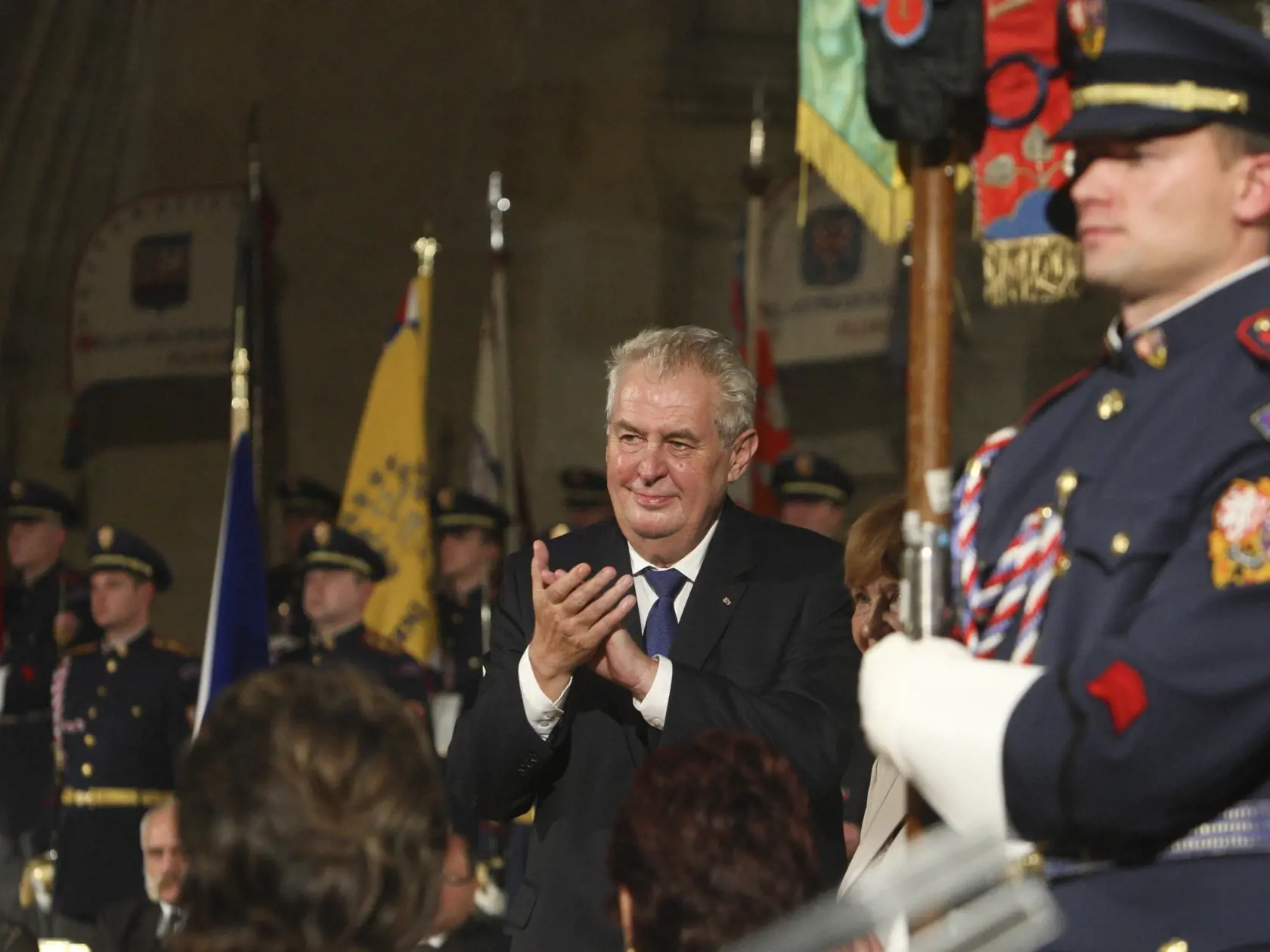 Praha, oslava vzniku ČSR a odovzdávanie cien prezidentom ČR Milošom Zemanom
