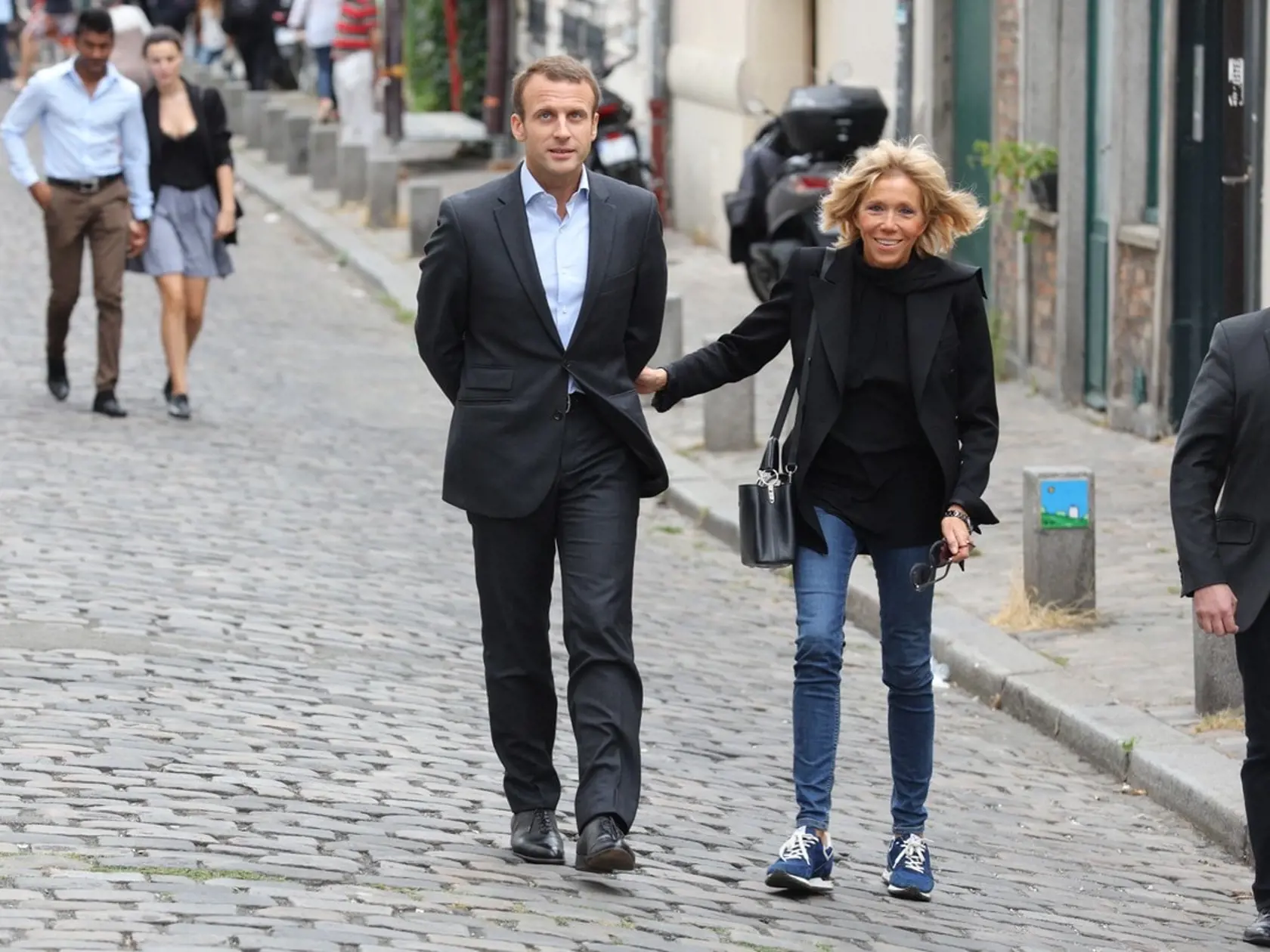 Macronovci.