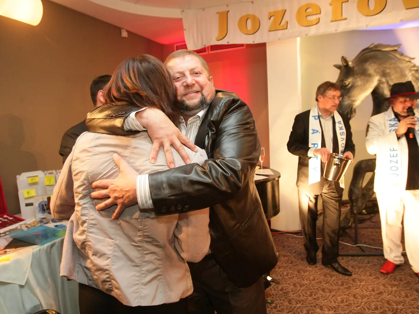 Oslava narodenín Jozefa Oklamčáka. Na snímke neúspešný prezidentský kandidát Štefan Harabin.