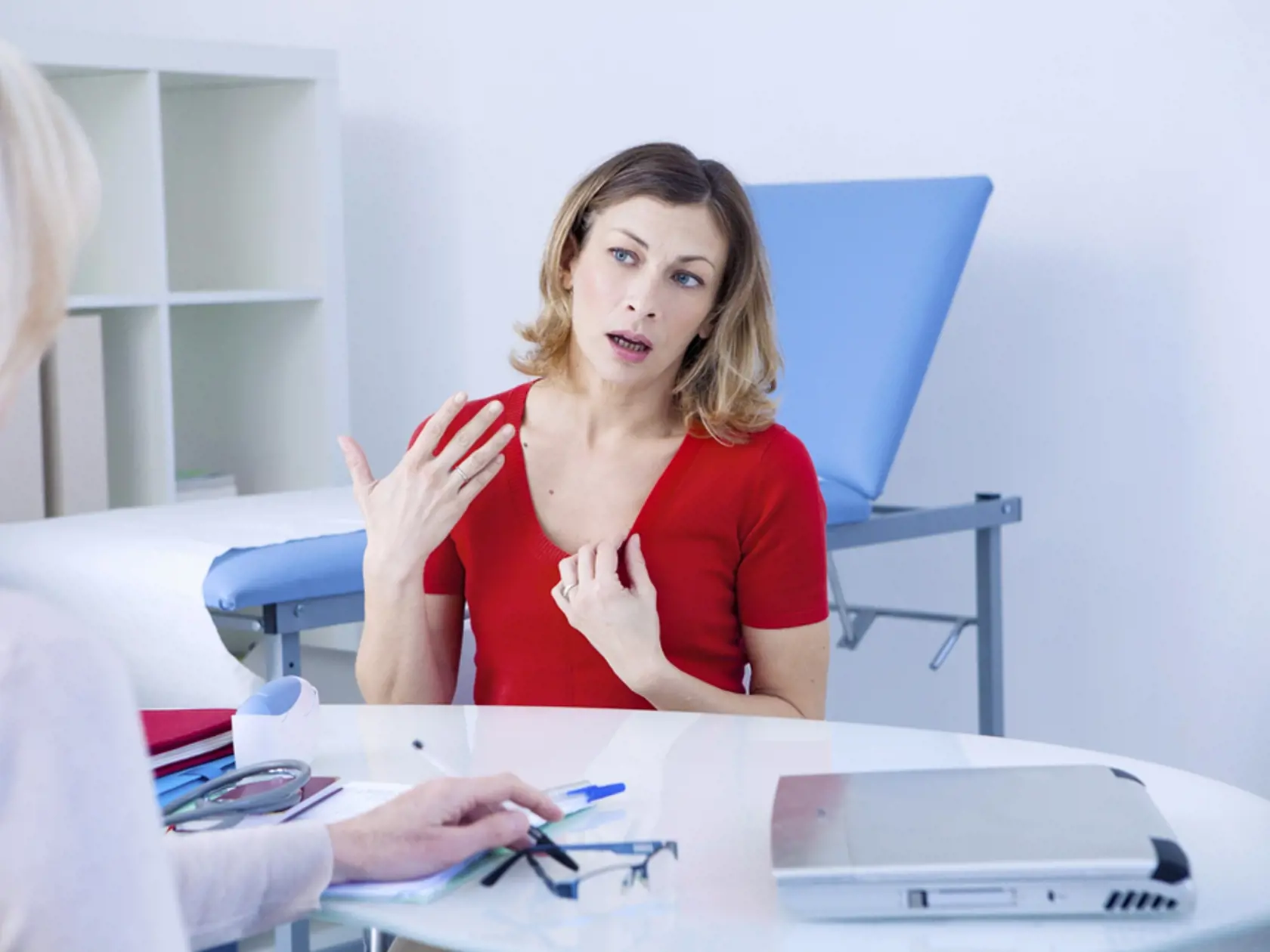 Menopauza a návaly horúčavy idú zväčša ruka v ruke.