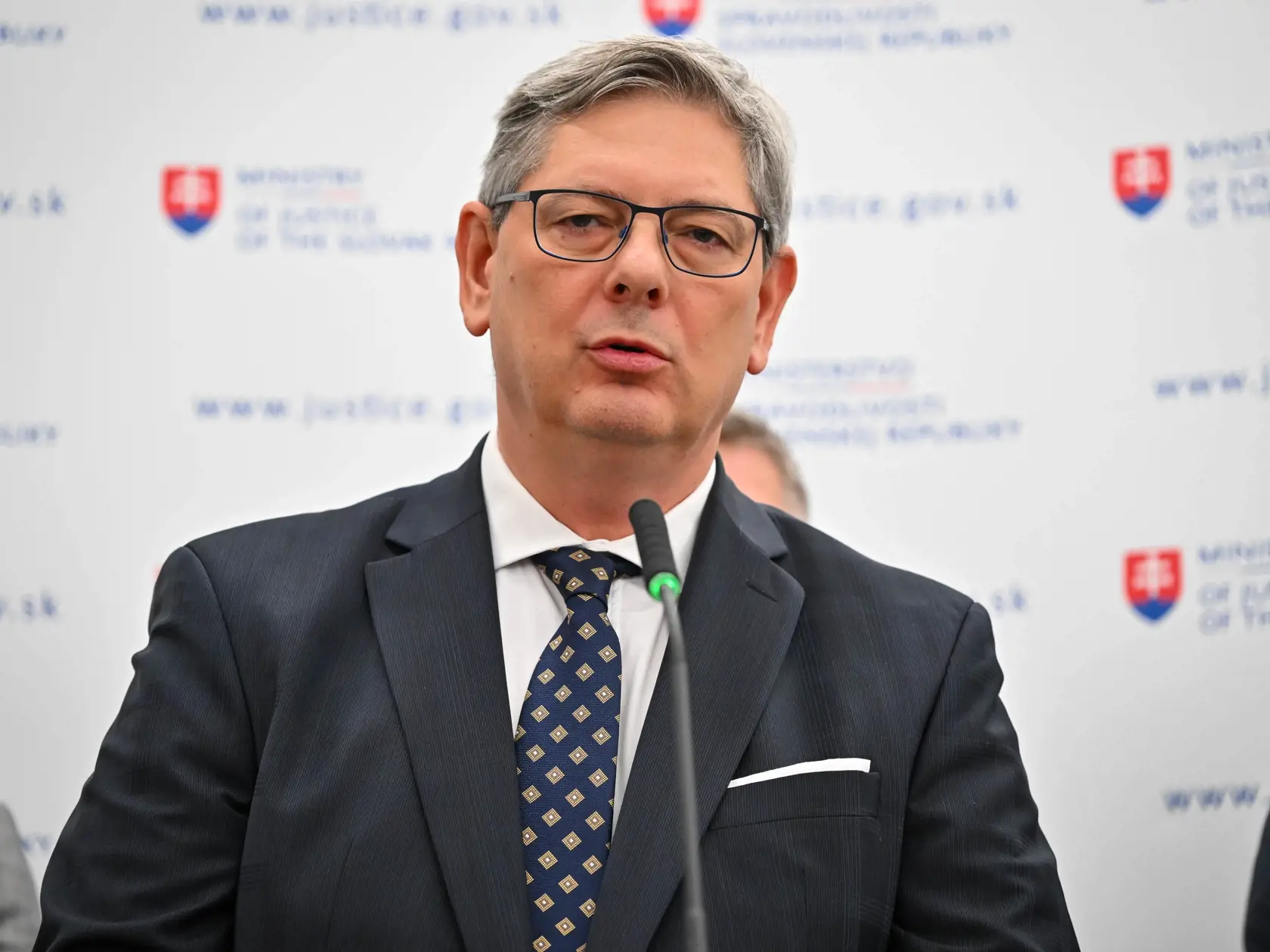 Na snímke minister spravodlivosti SR Boris Susko (SMER-SD) počas tlačovej konferencie Ministerstva spravodlivosti SR na tému Odpočet plnenia programového vyhlásenia vlády SR v rezorte spravodlivosti a plány do nasledujúceho obdobia 4. apríla 2024 v Bratislave.