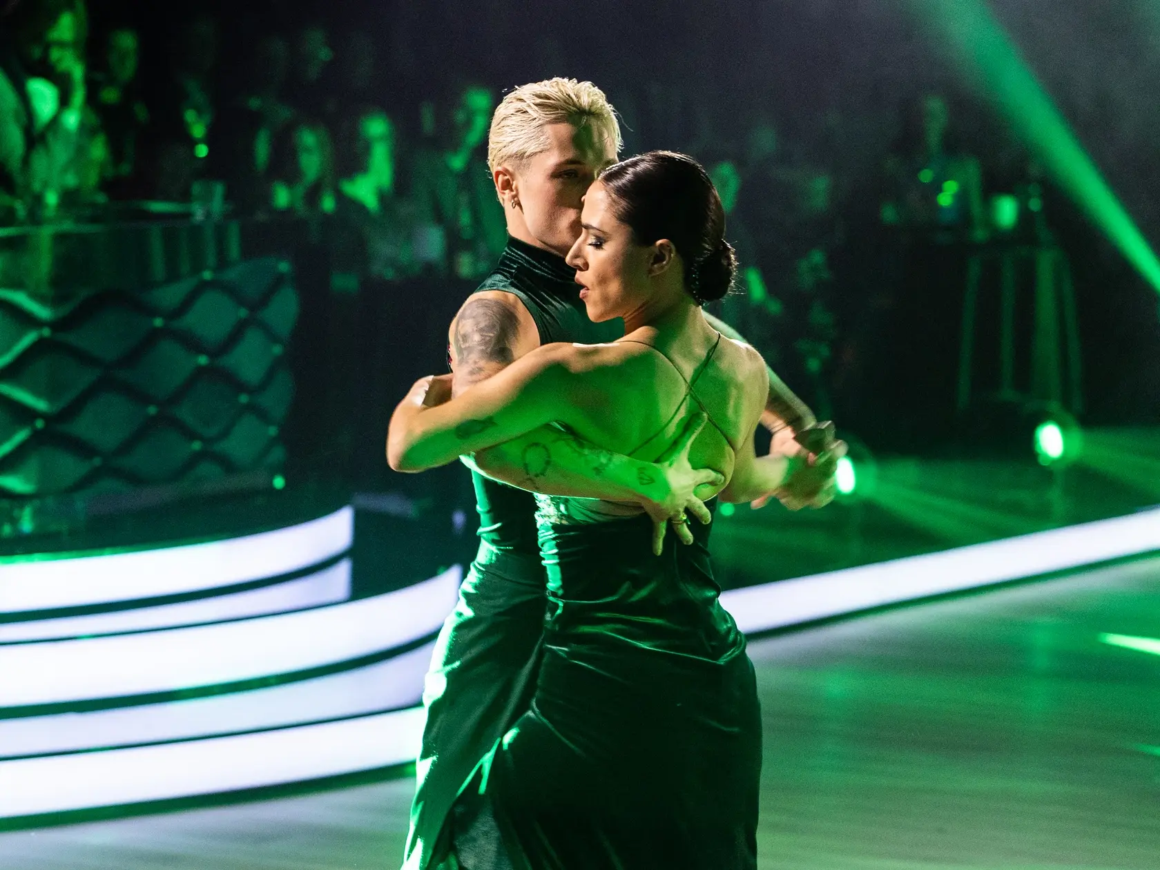 Na snímke Eva Burešová a Matyáš Adamec počas šiesteho kola Let's dance 2025.